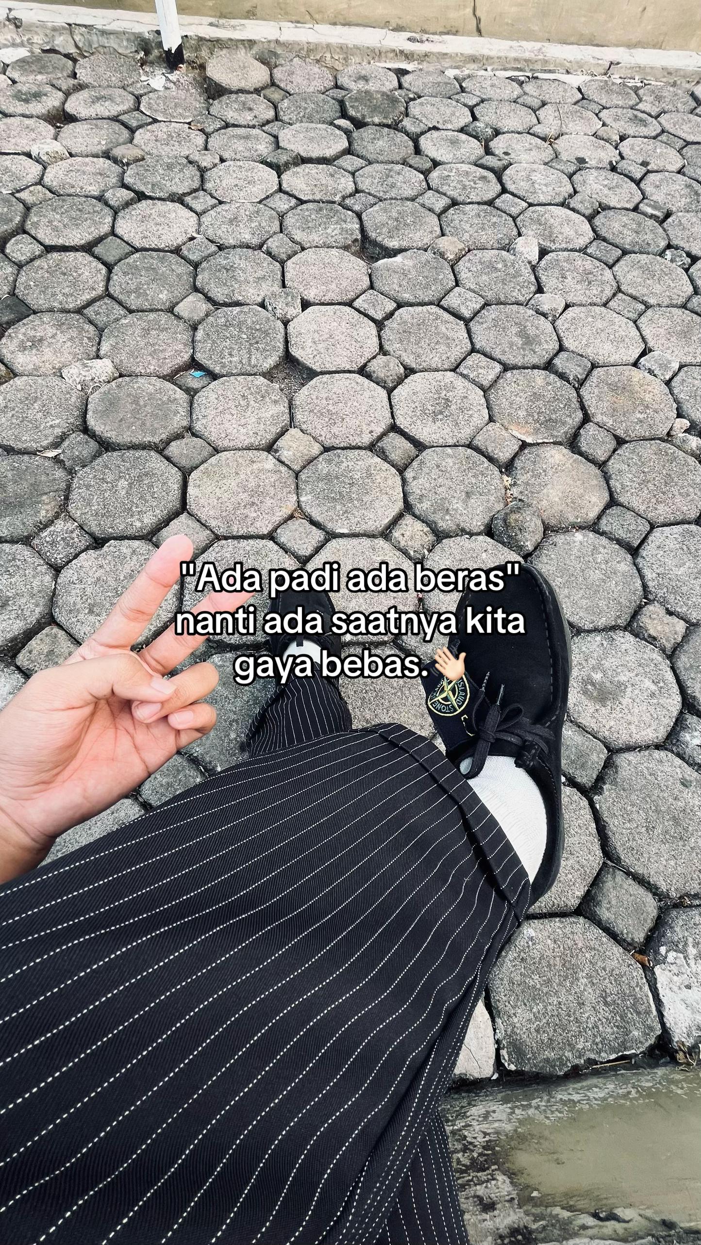 @roel.