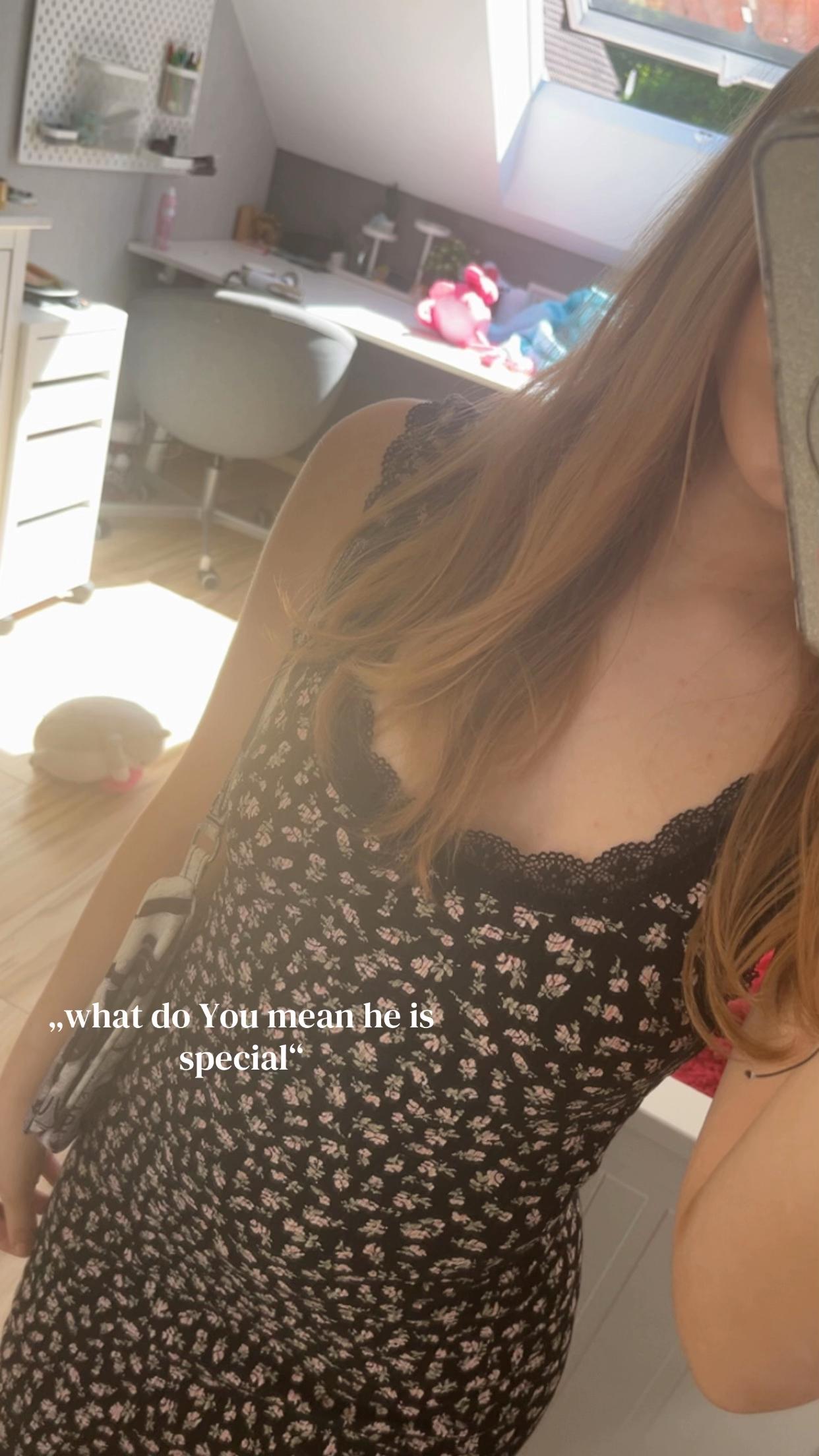 @️