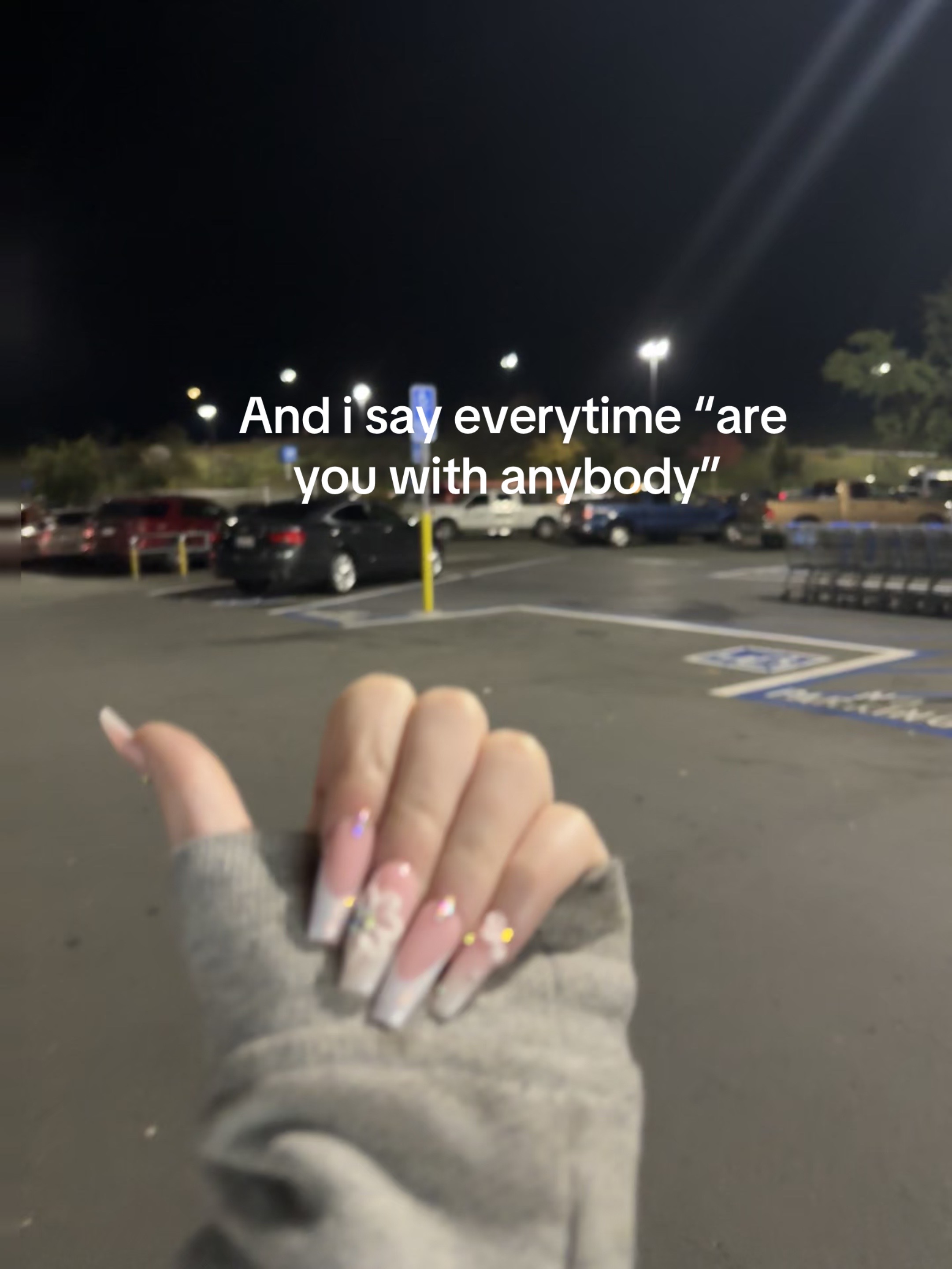 @𝓮