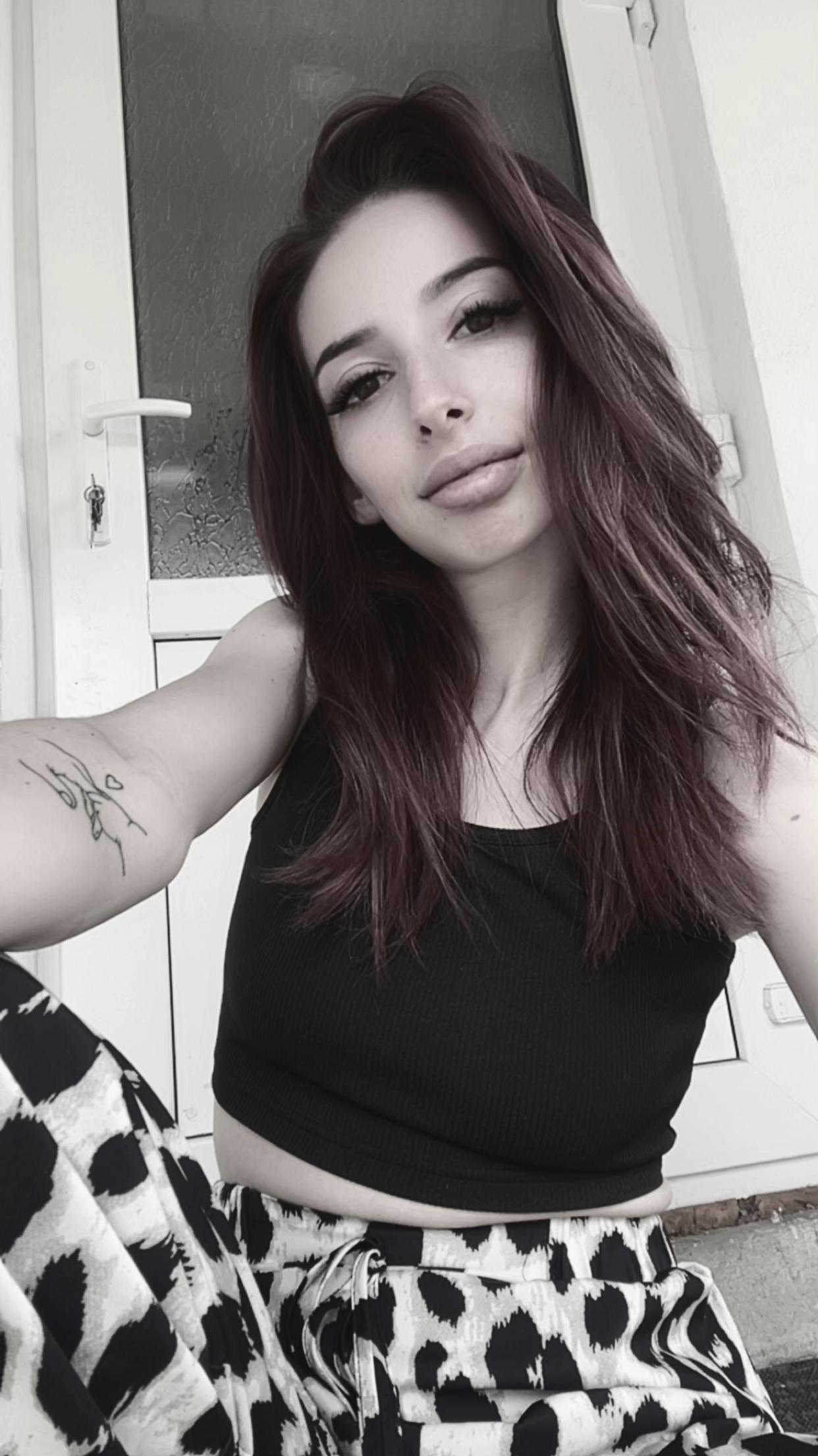 @Adina Florina❤️🔥