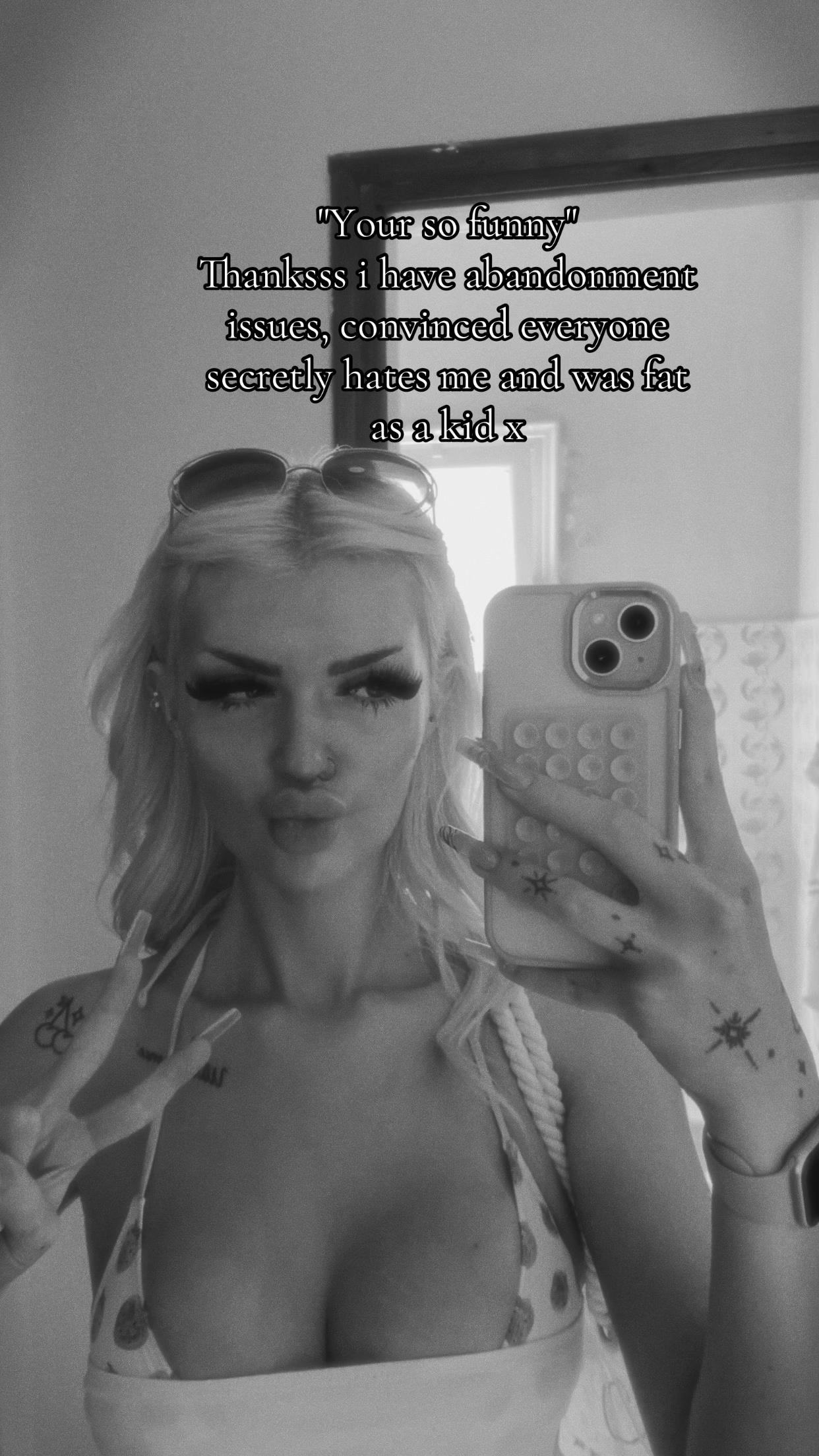 @C 💋🍒
