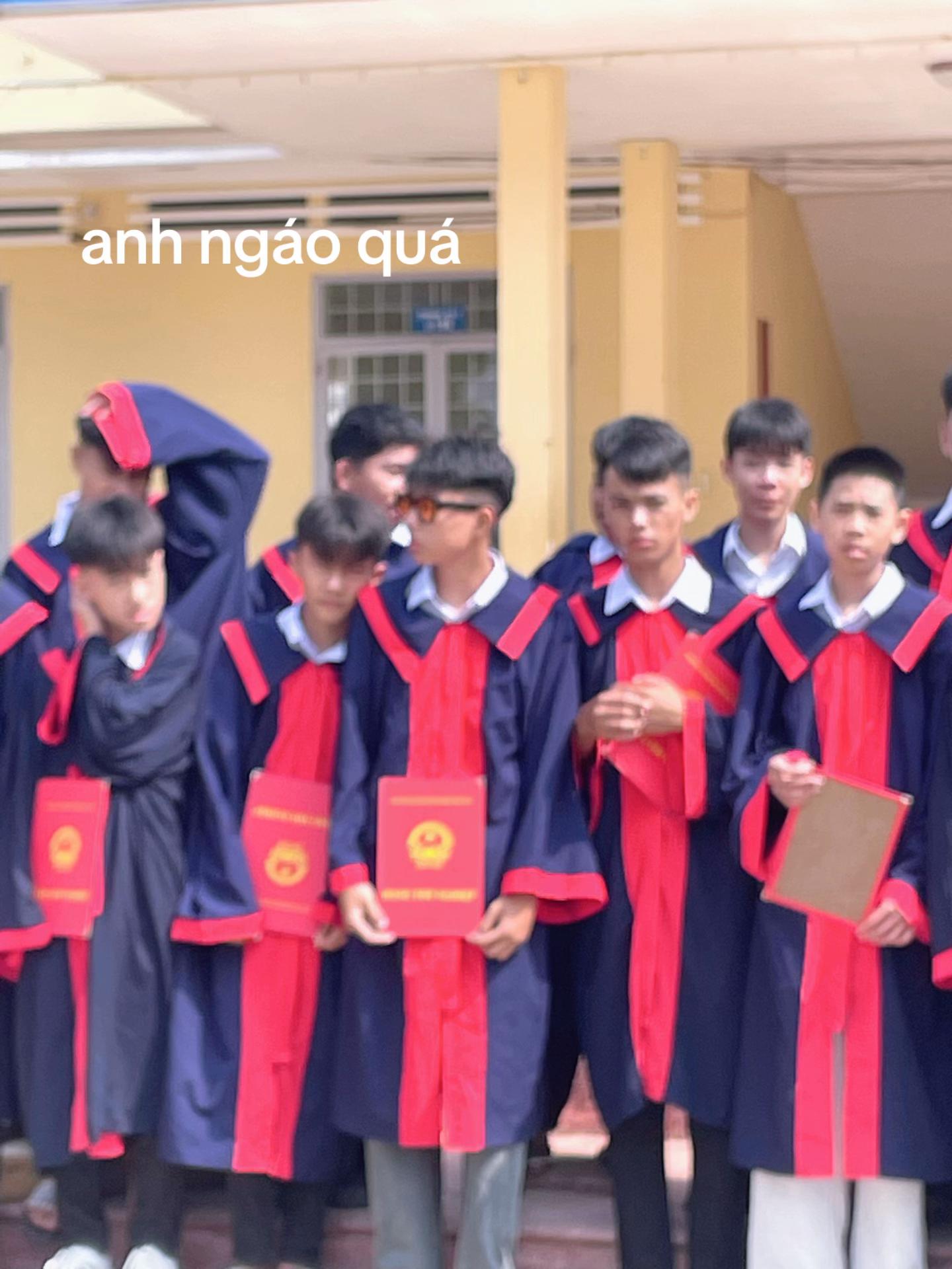 @Qquậy