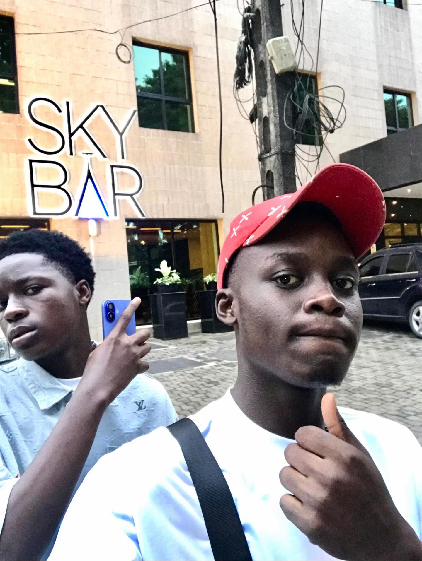 @Arcel🇫🇷🇨🇲