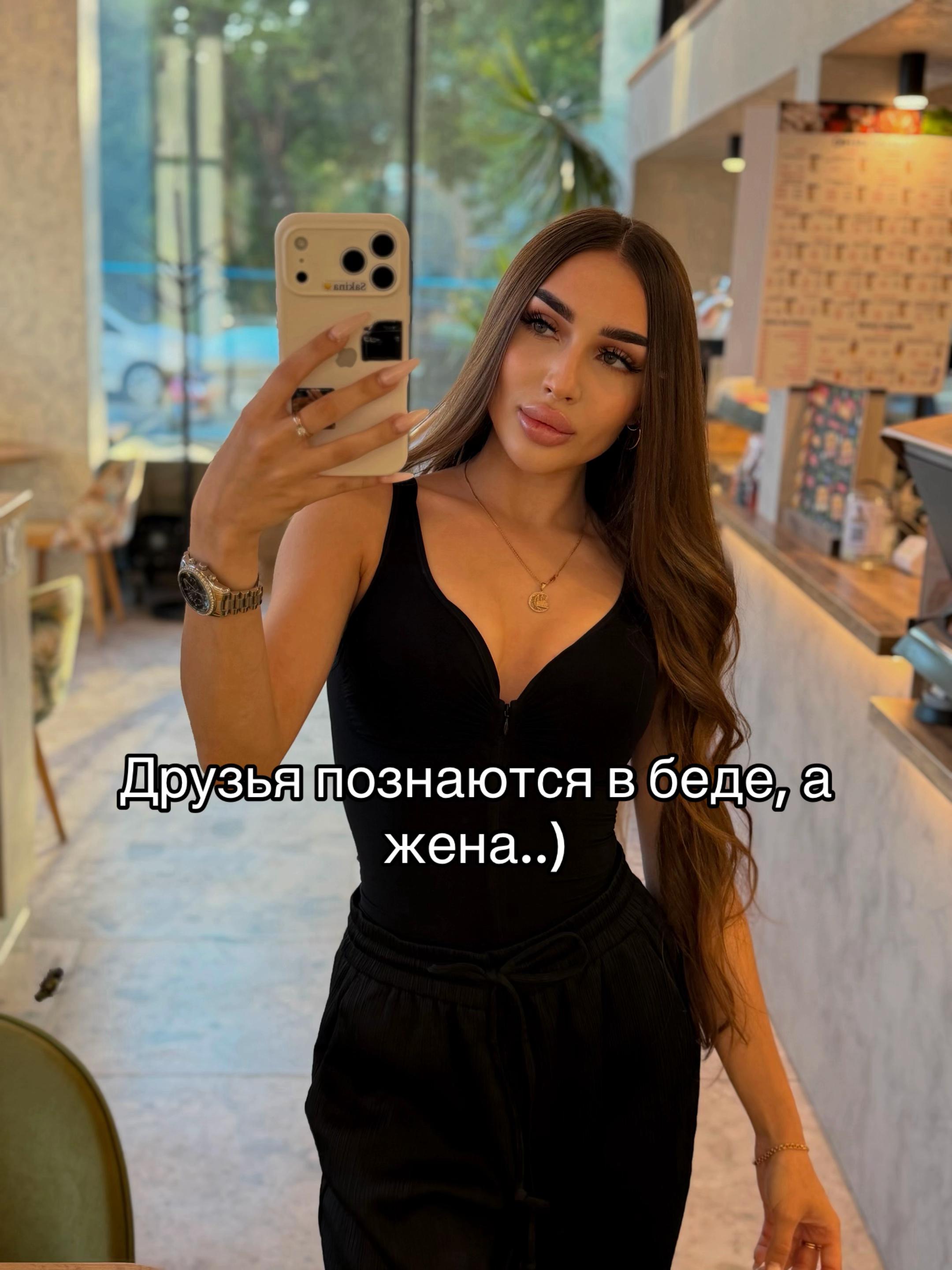 @𝑺𝒂𝒌𝒊𝒔𝒉𝒂🌺