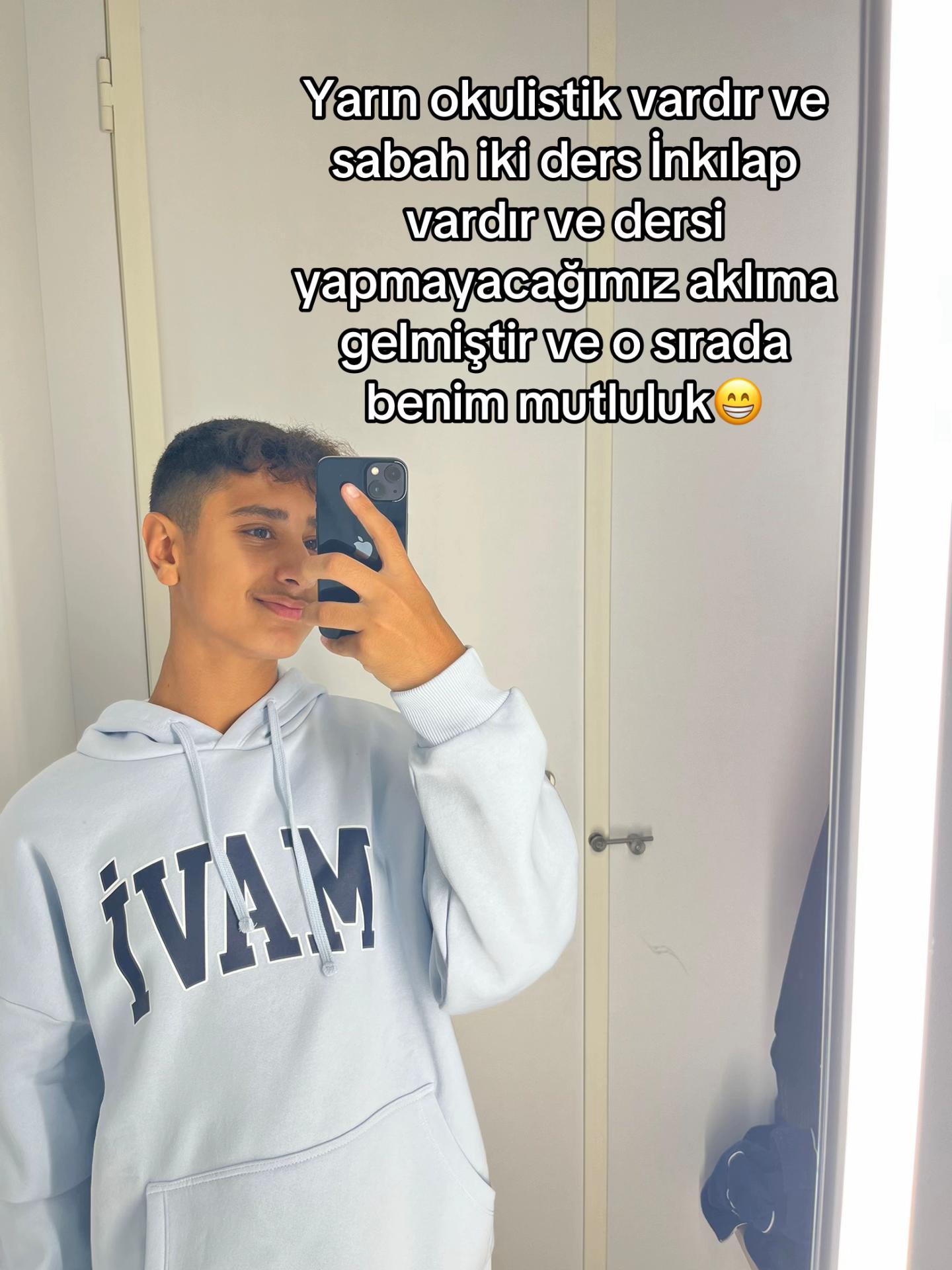 @🐶