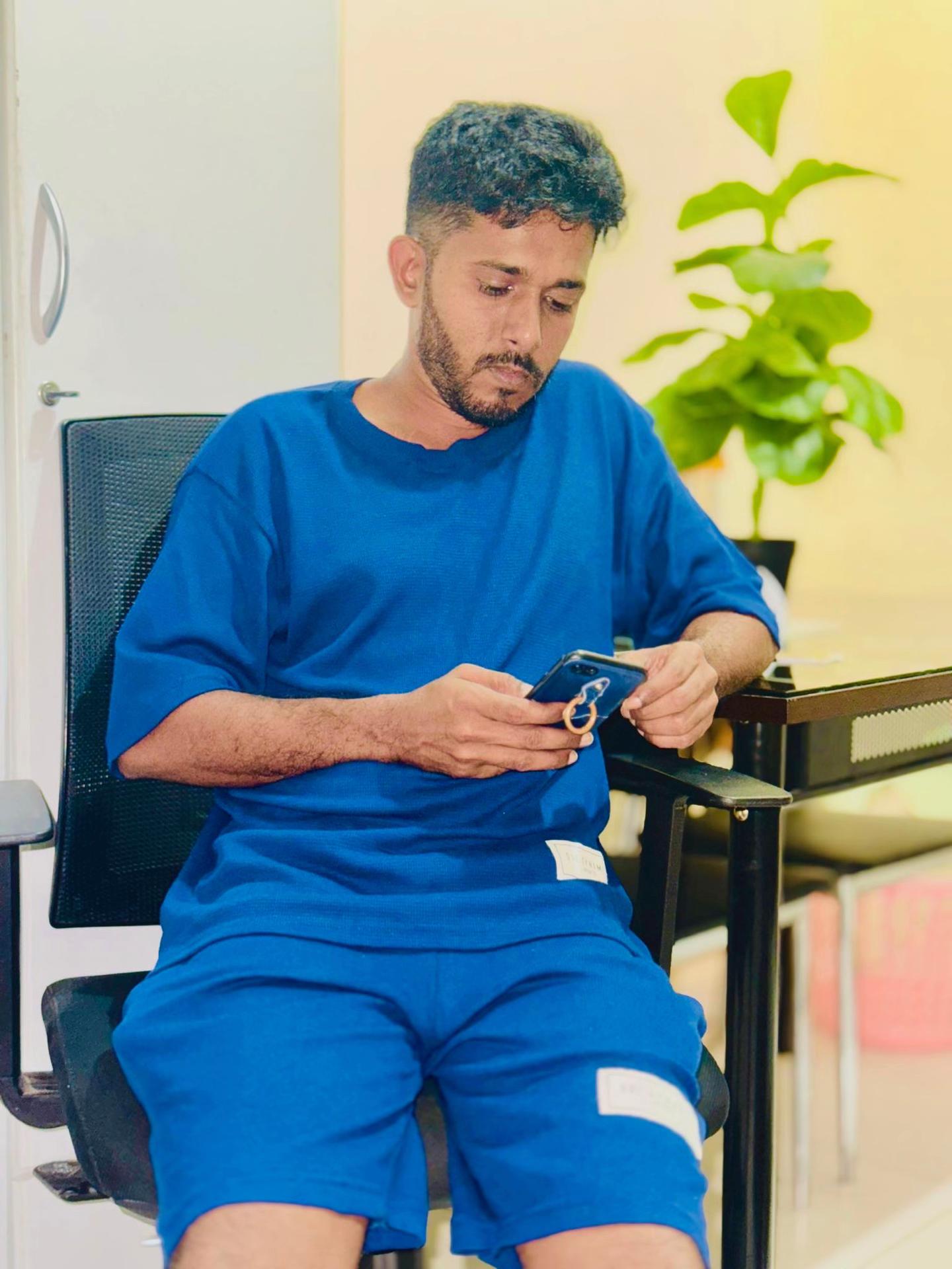 @🇱🇰 LANSA 🇫🇷