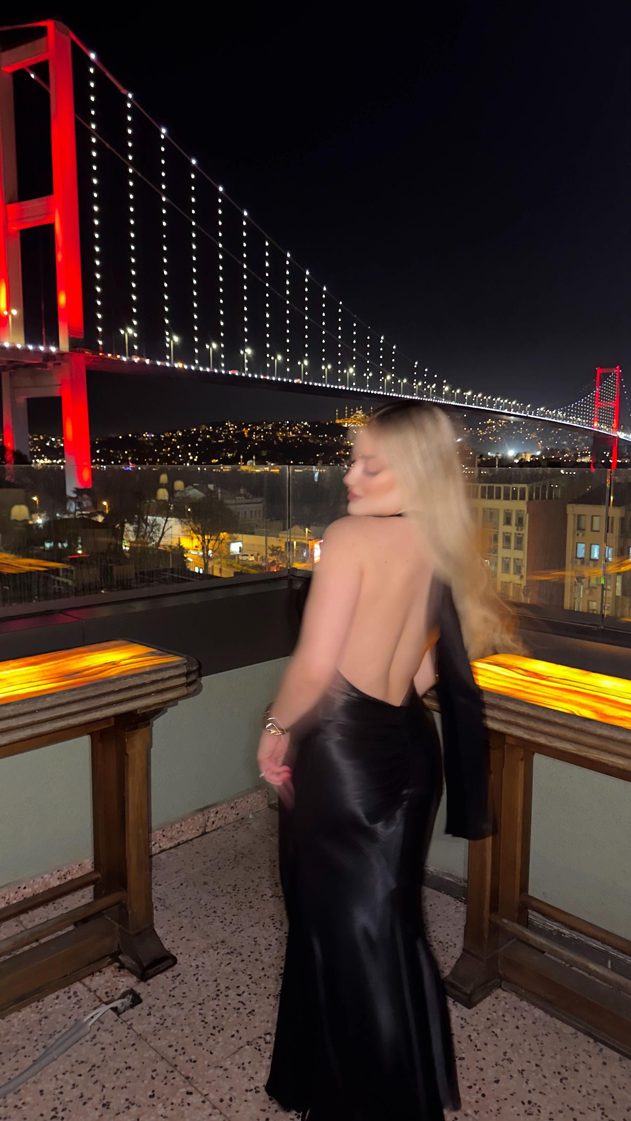 @EcemNaz