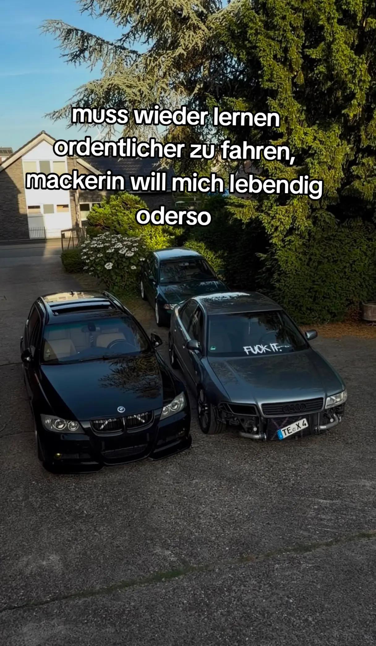 @UniBlackS4B5