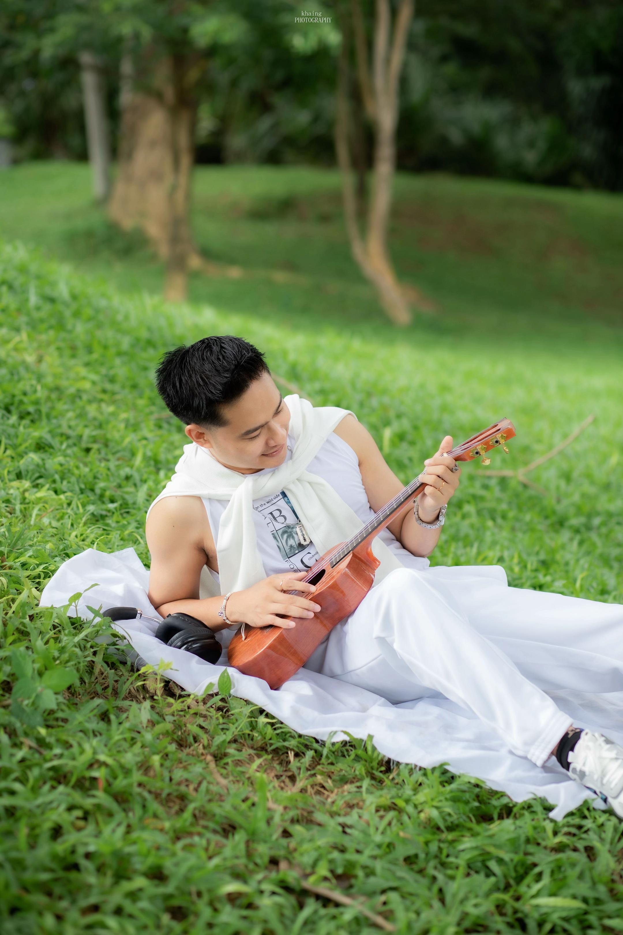 @Khaing Photography 📷