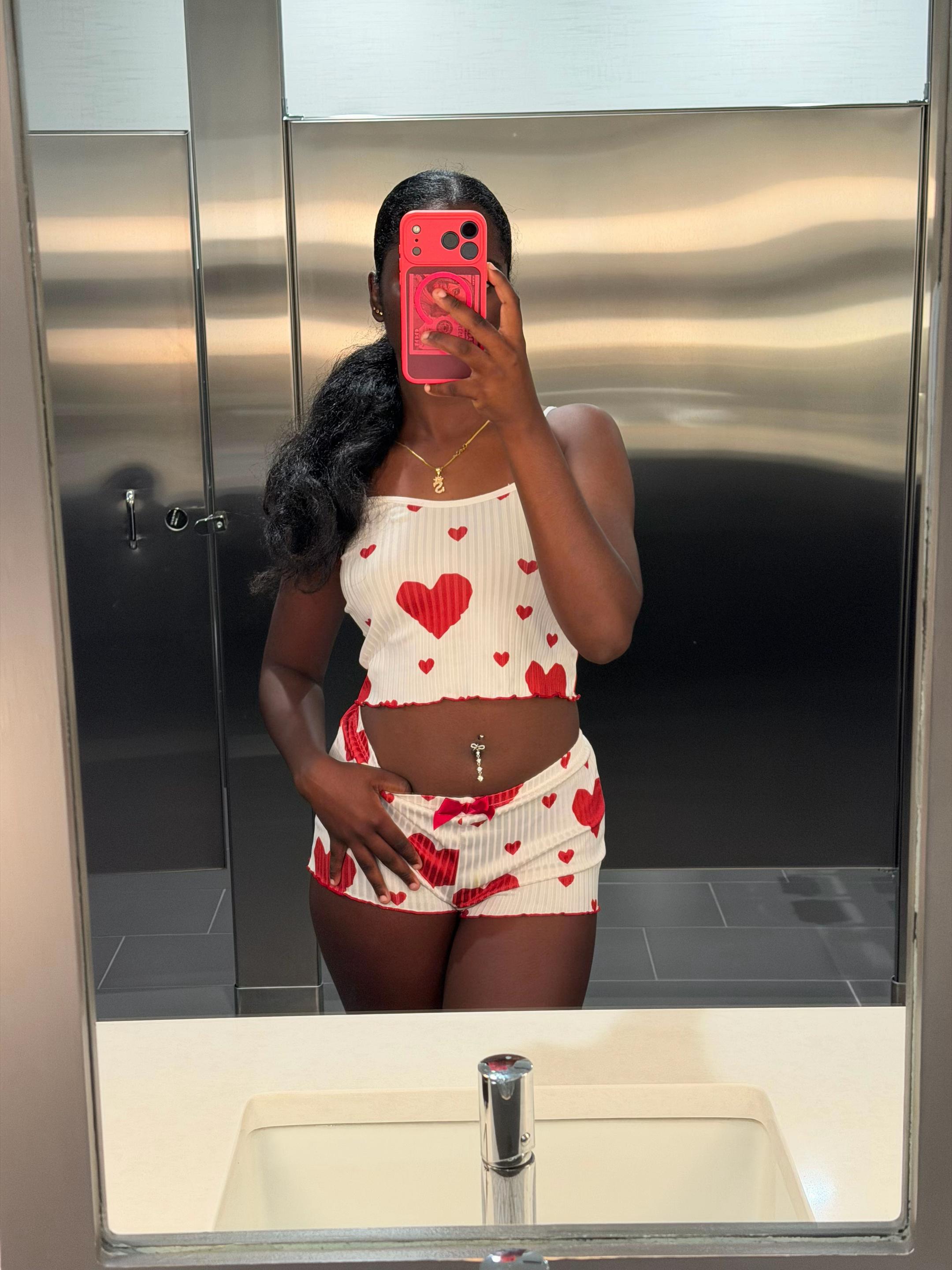@queen_teka