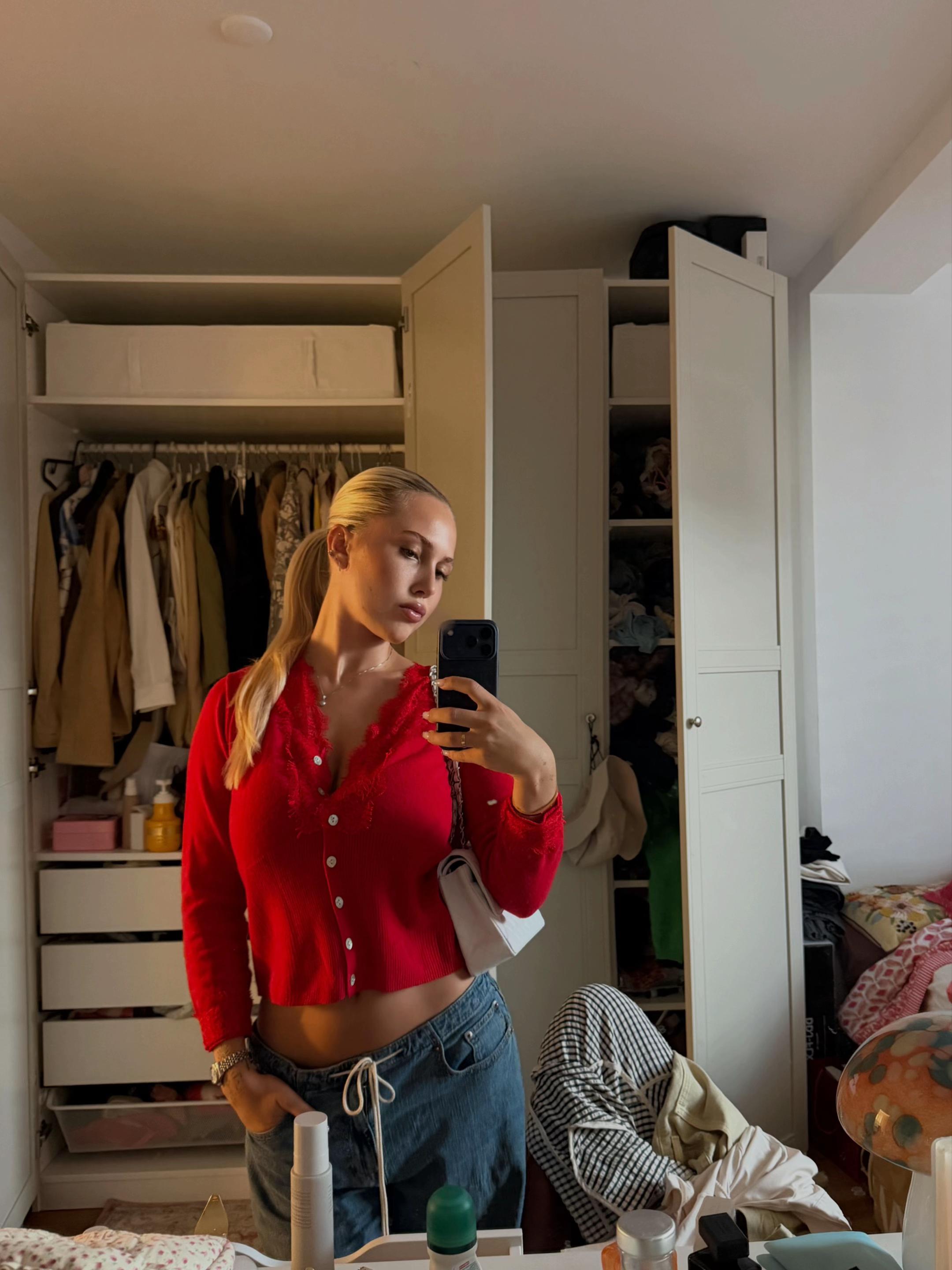 @isabella paradis
