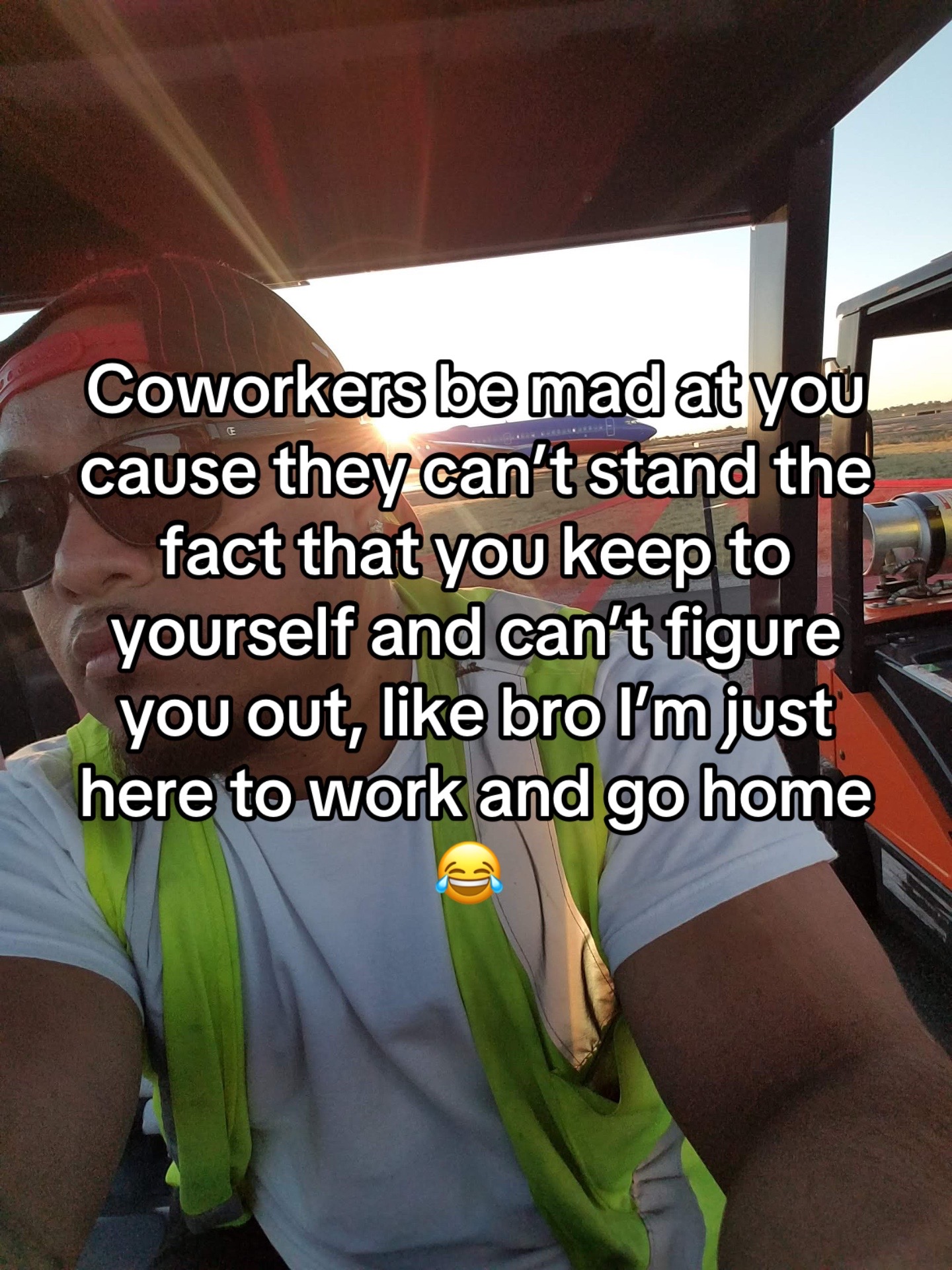 @yur_fav_coworker
