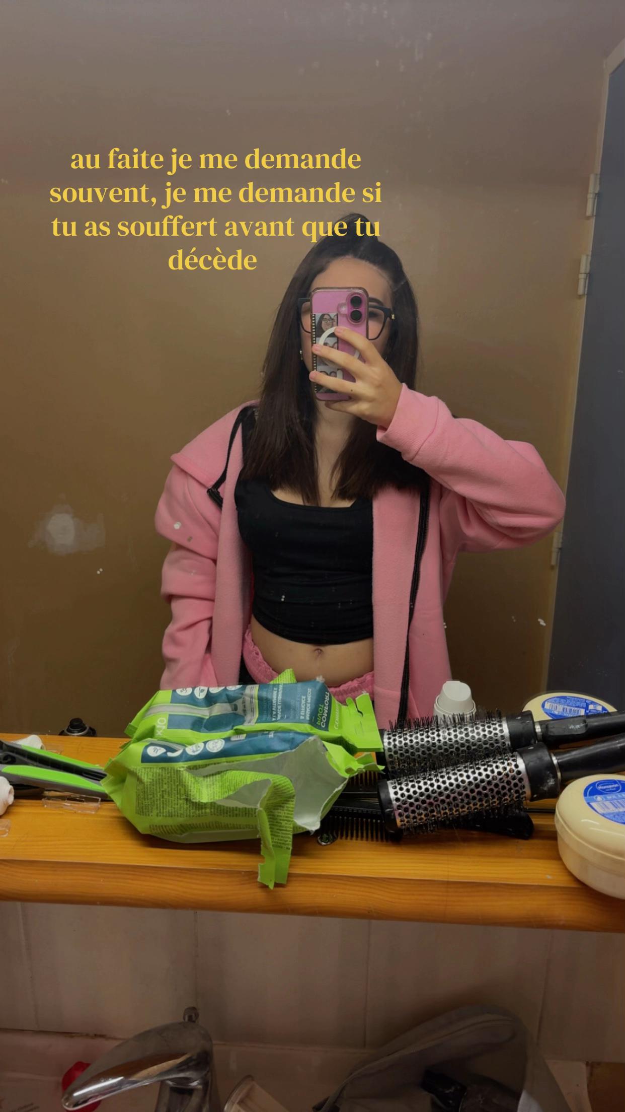 @𝐂𝐨𝐦𝐩𝐭𝐞 𝐬𝐞𝐜𝐫𝐞𝐭 💕