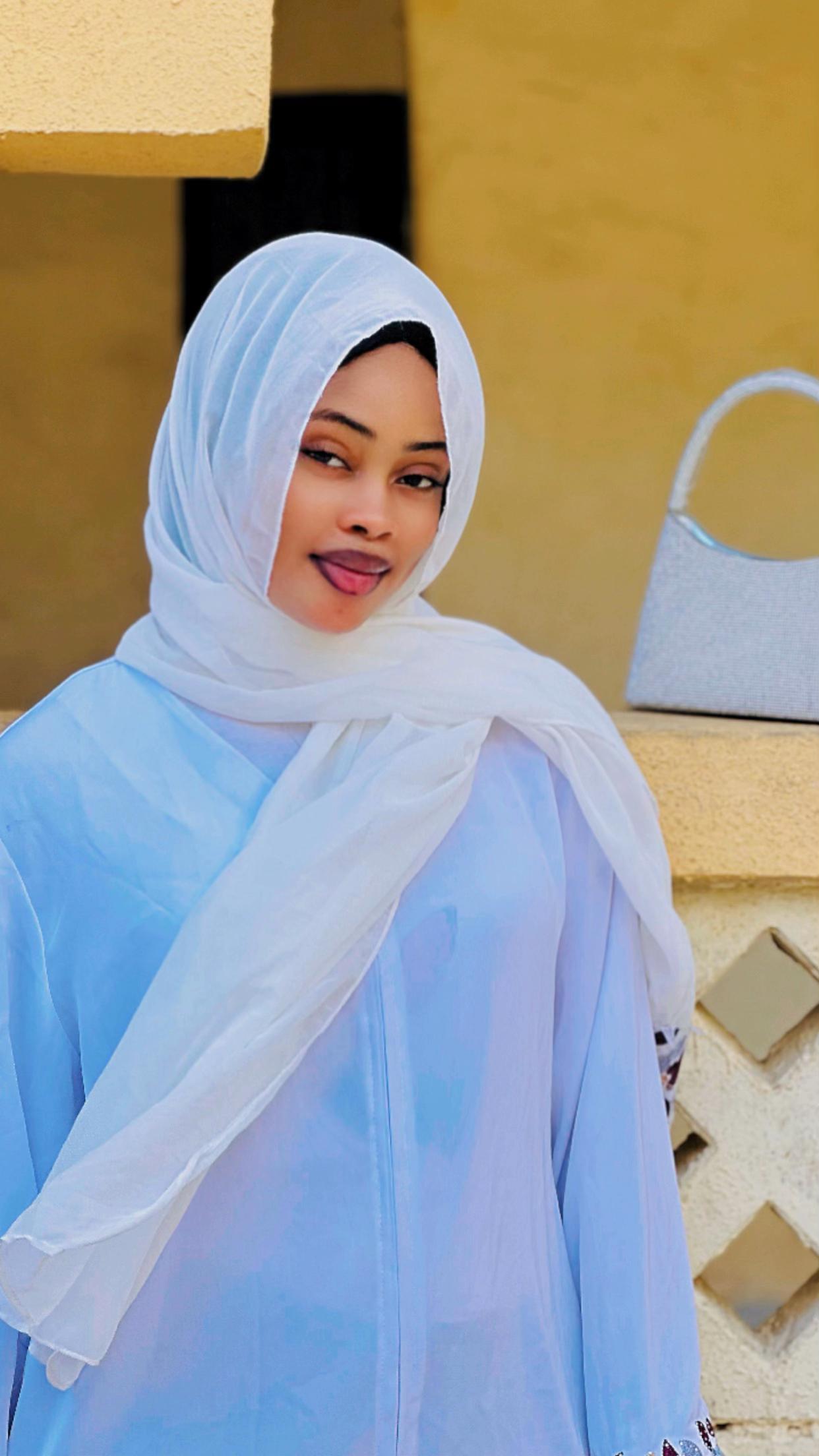@Mila🇳🇪