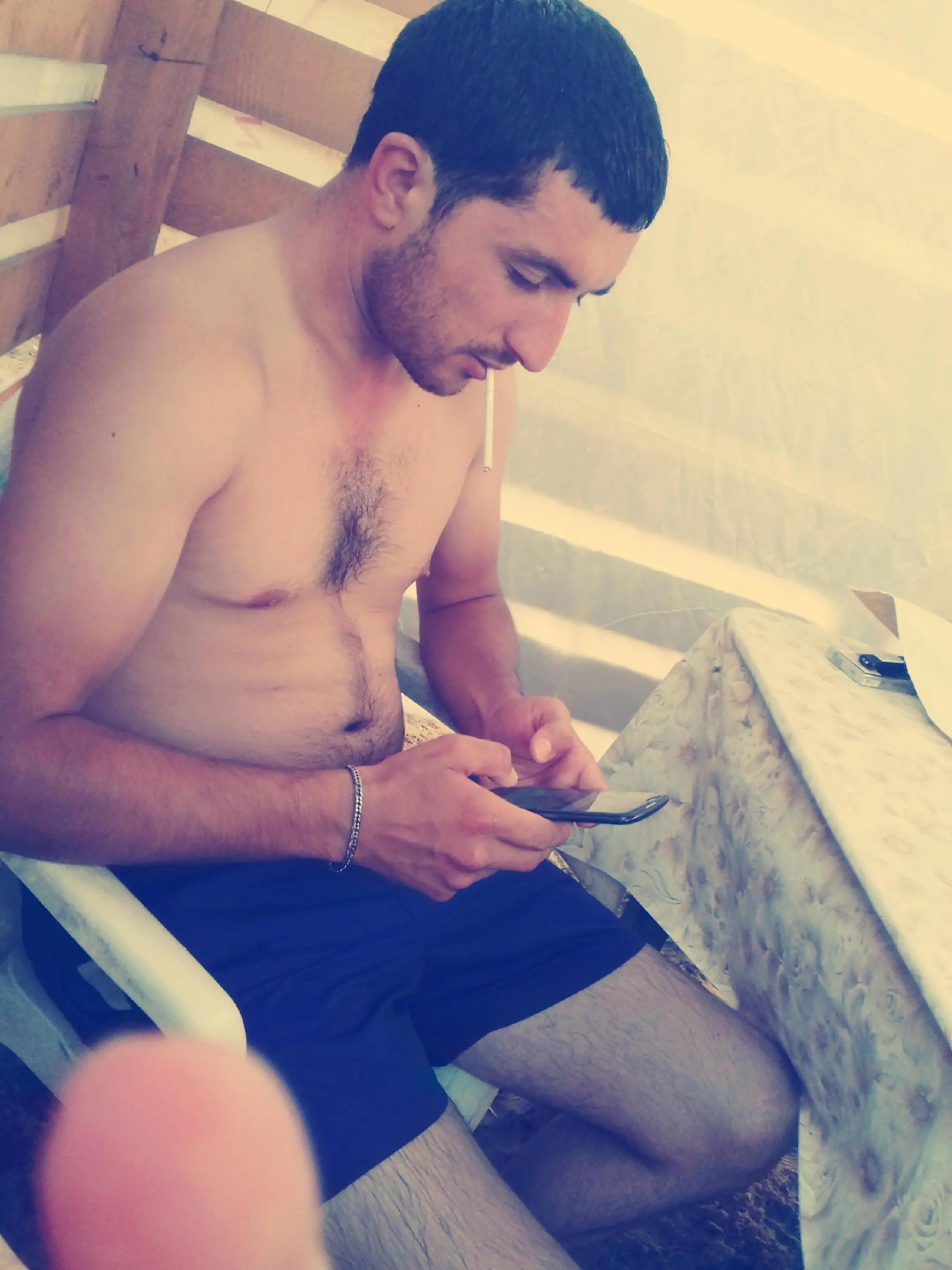 @Ali_7