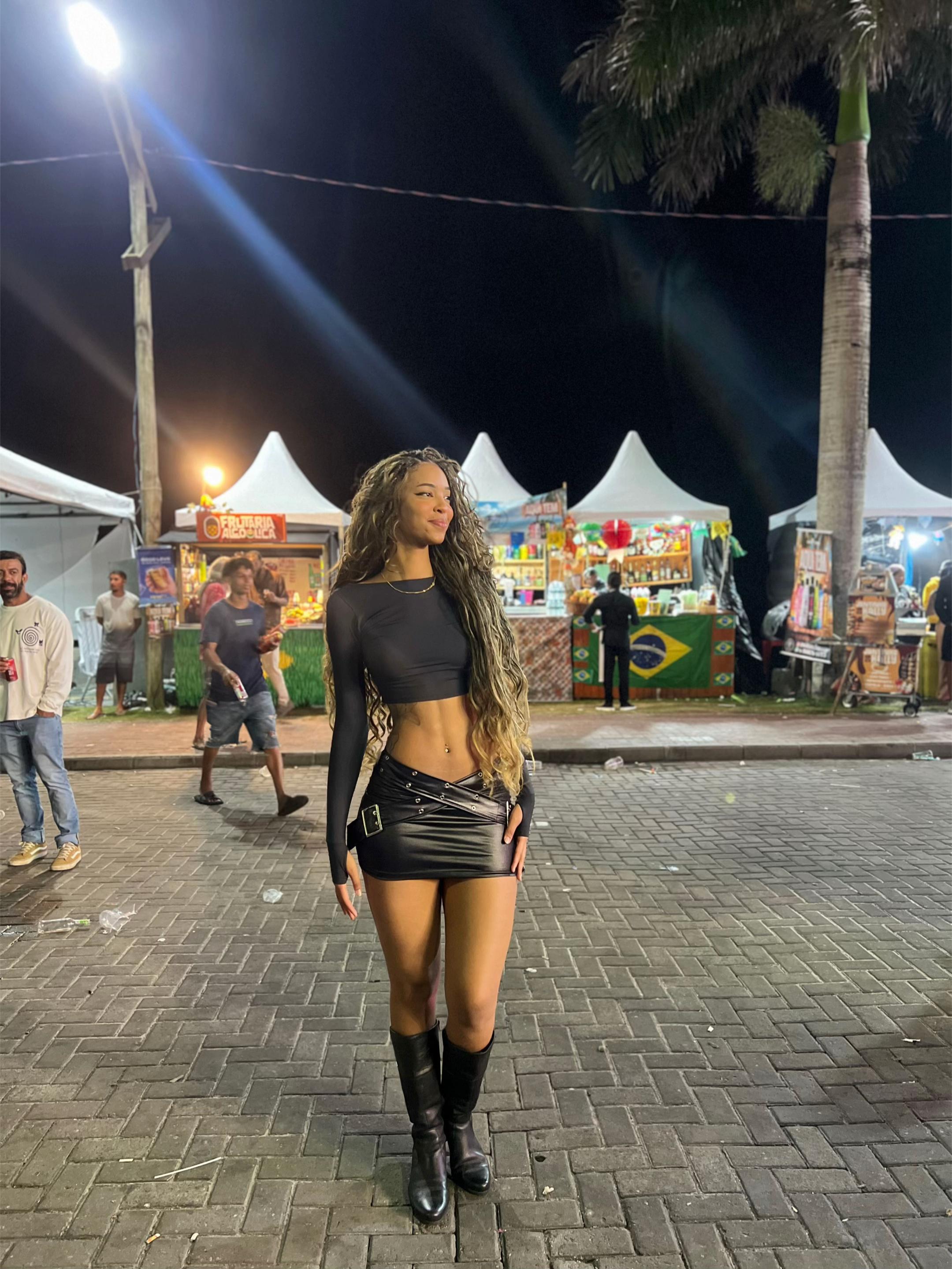 @Hip&oacute;lito