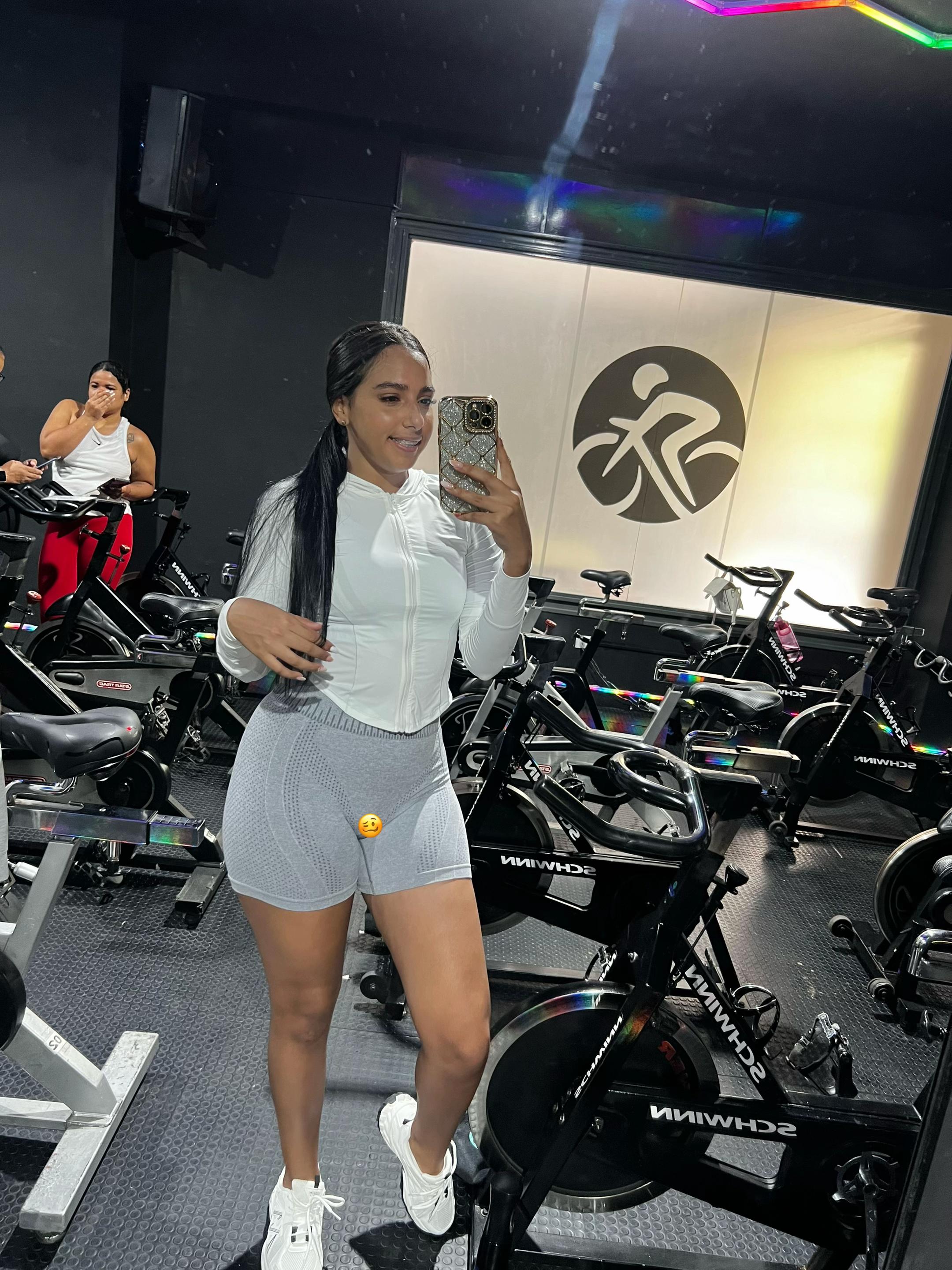 @Ana Hernández