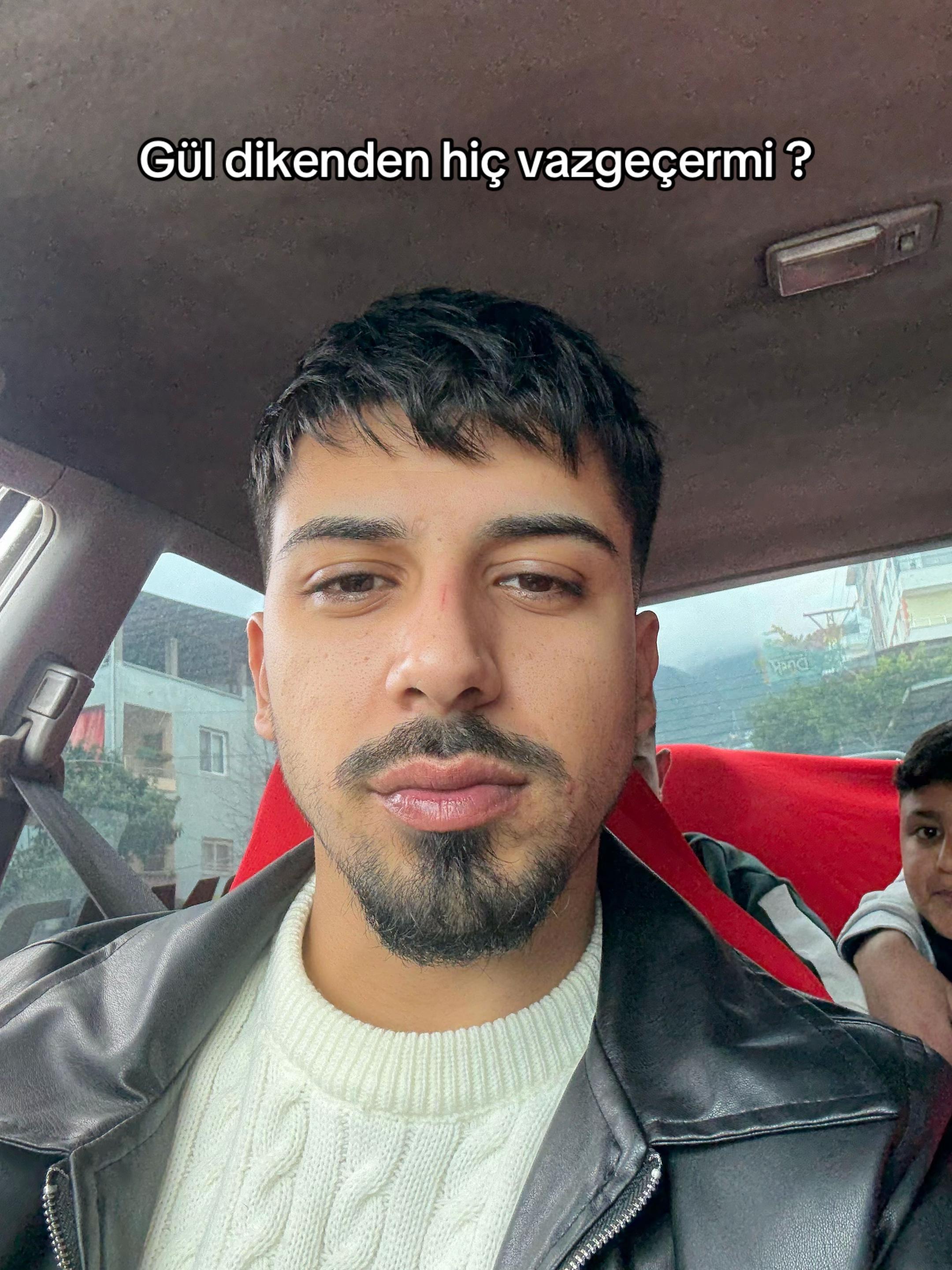 @Uzakmesafe
