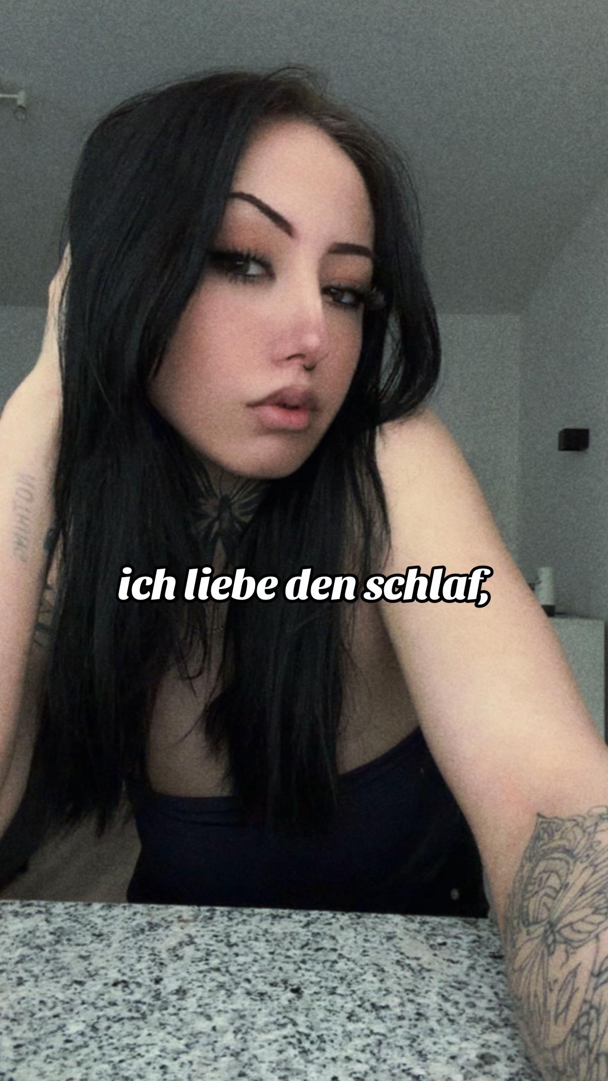 @𝖆𝖑𝖎𝖓𝖆🦅