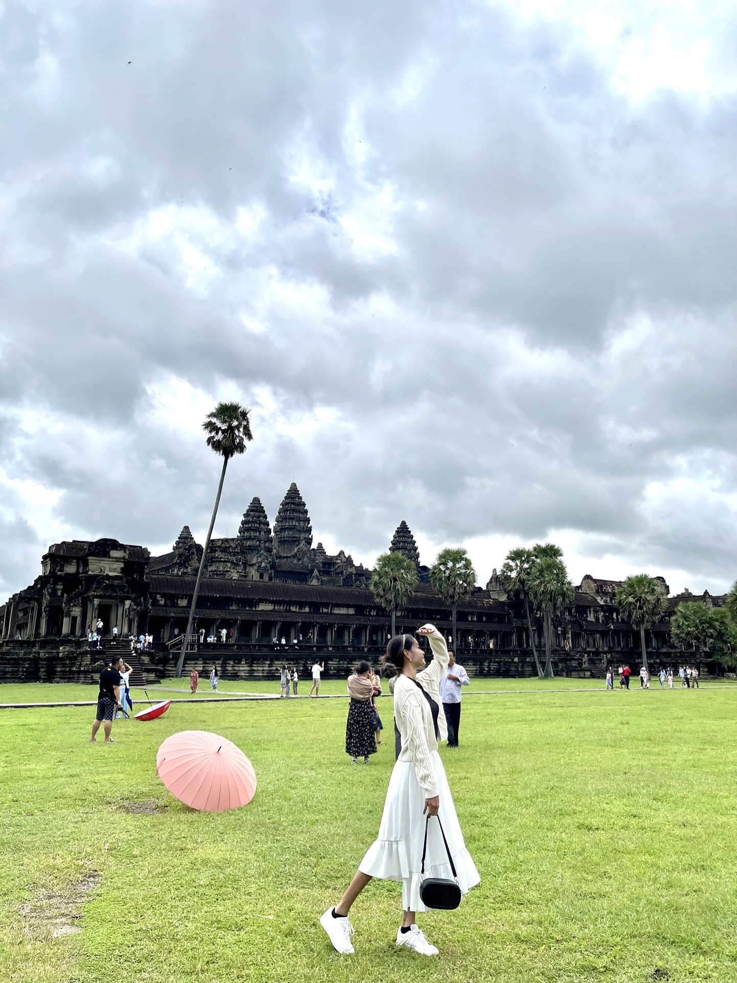 @Bormey-បូរមី