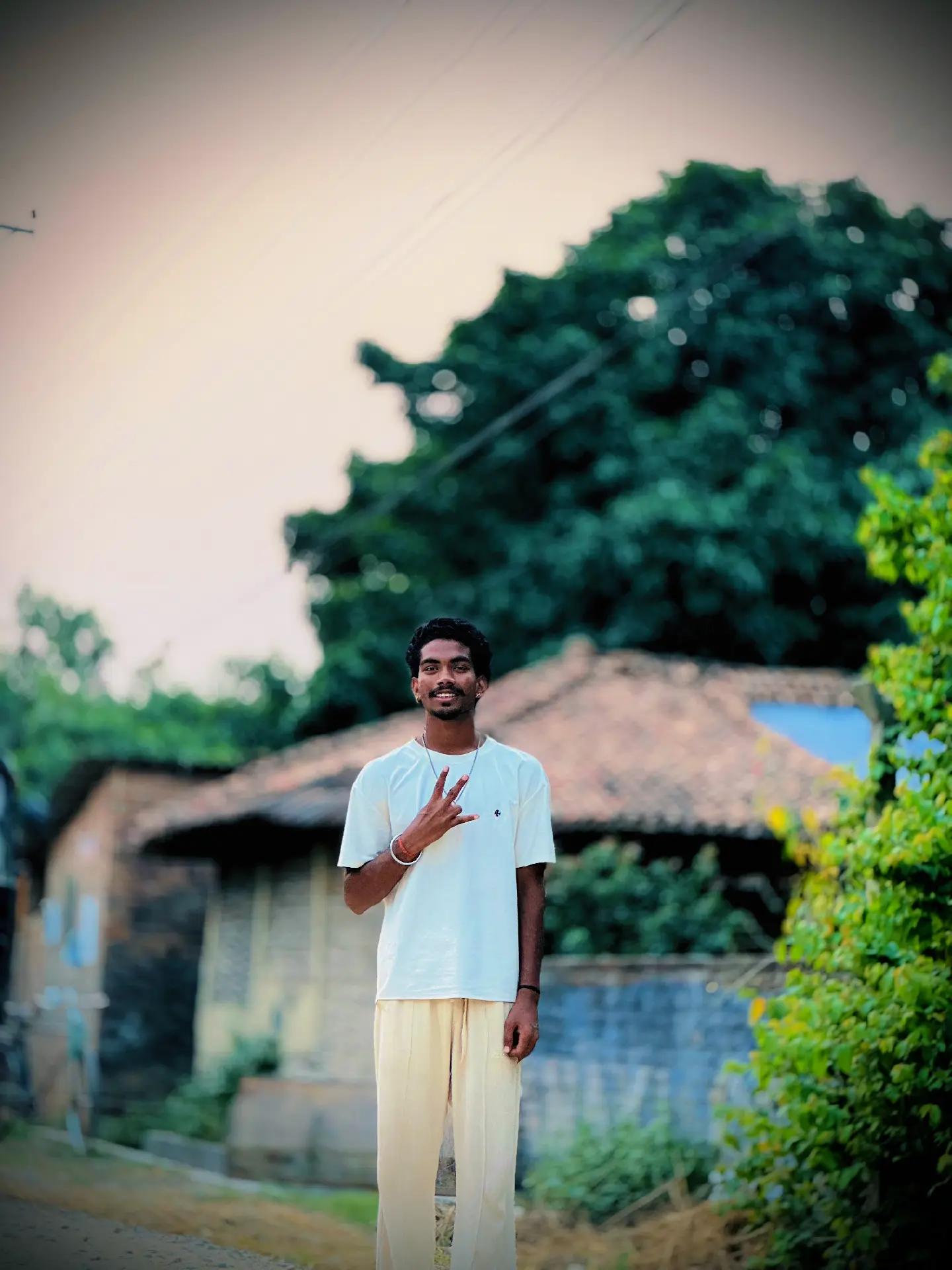 @ɪ፝֟ ᥫ᭡ : ❤️&zwj;🩹🌷🫆