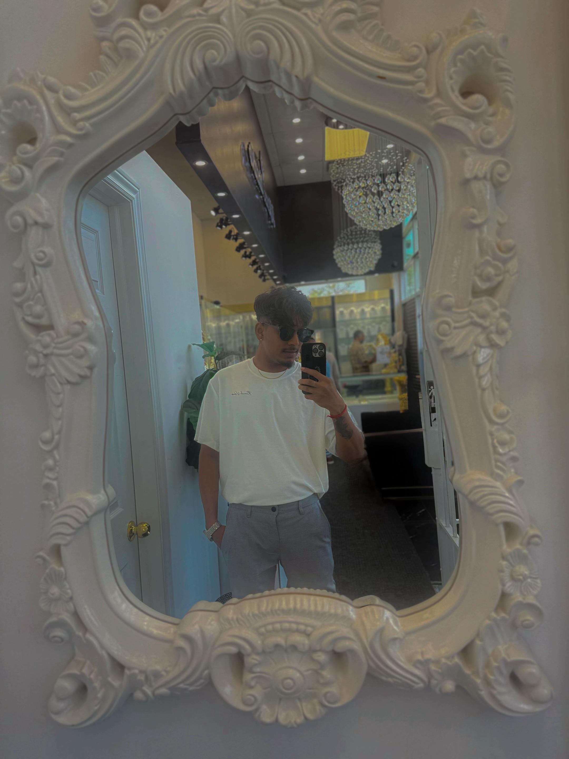 @YaSh🦇