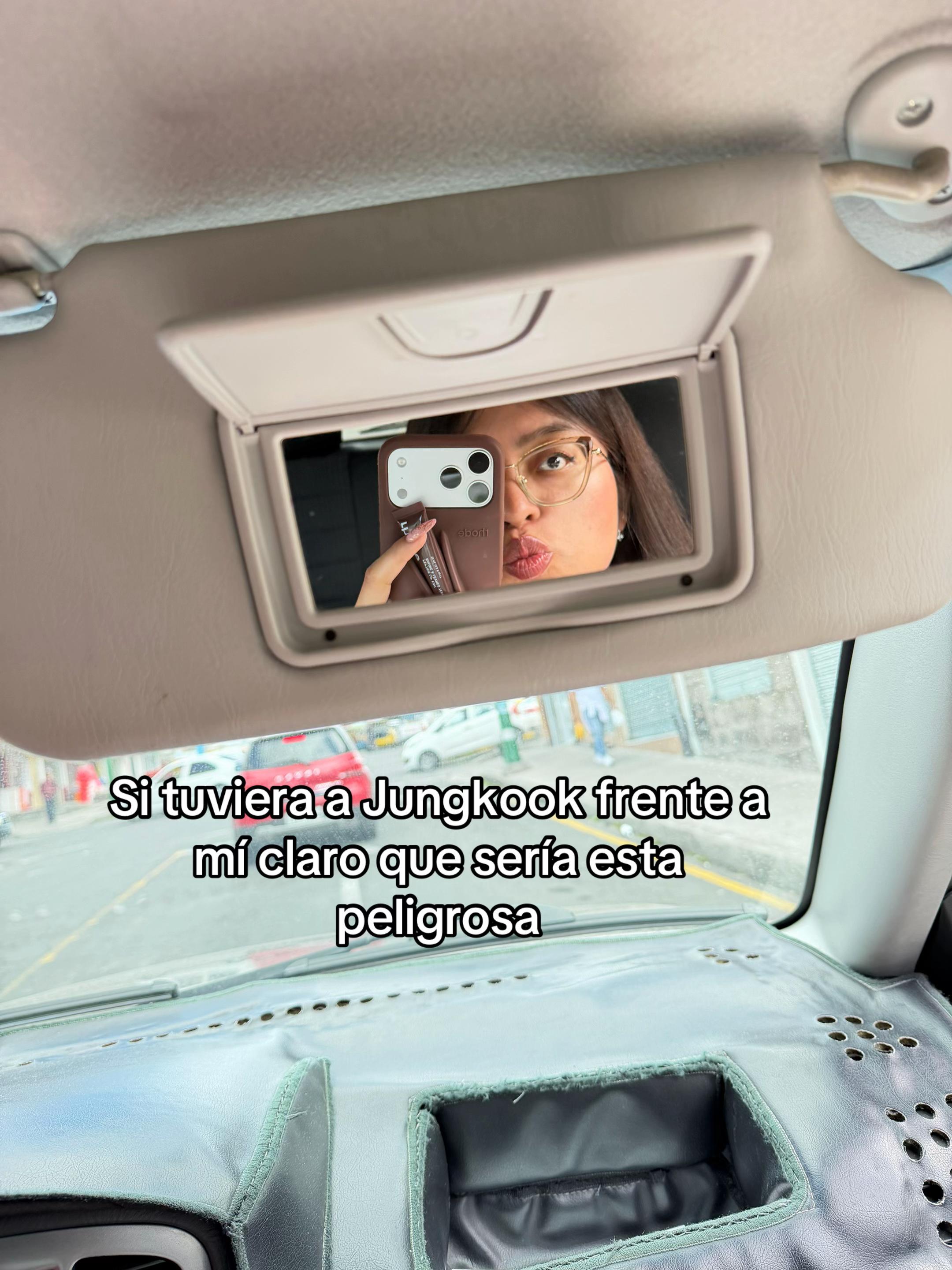 @𝑵𝒂𝒚𝒆