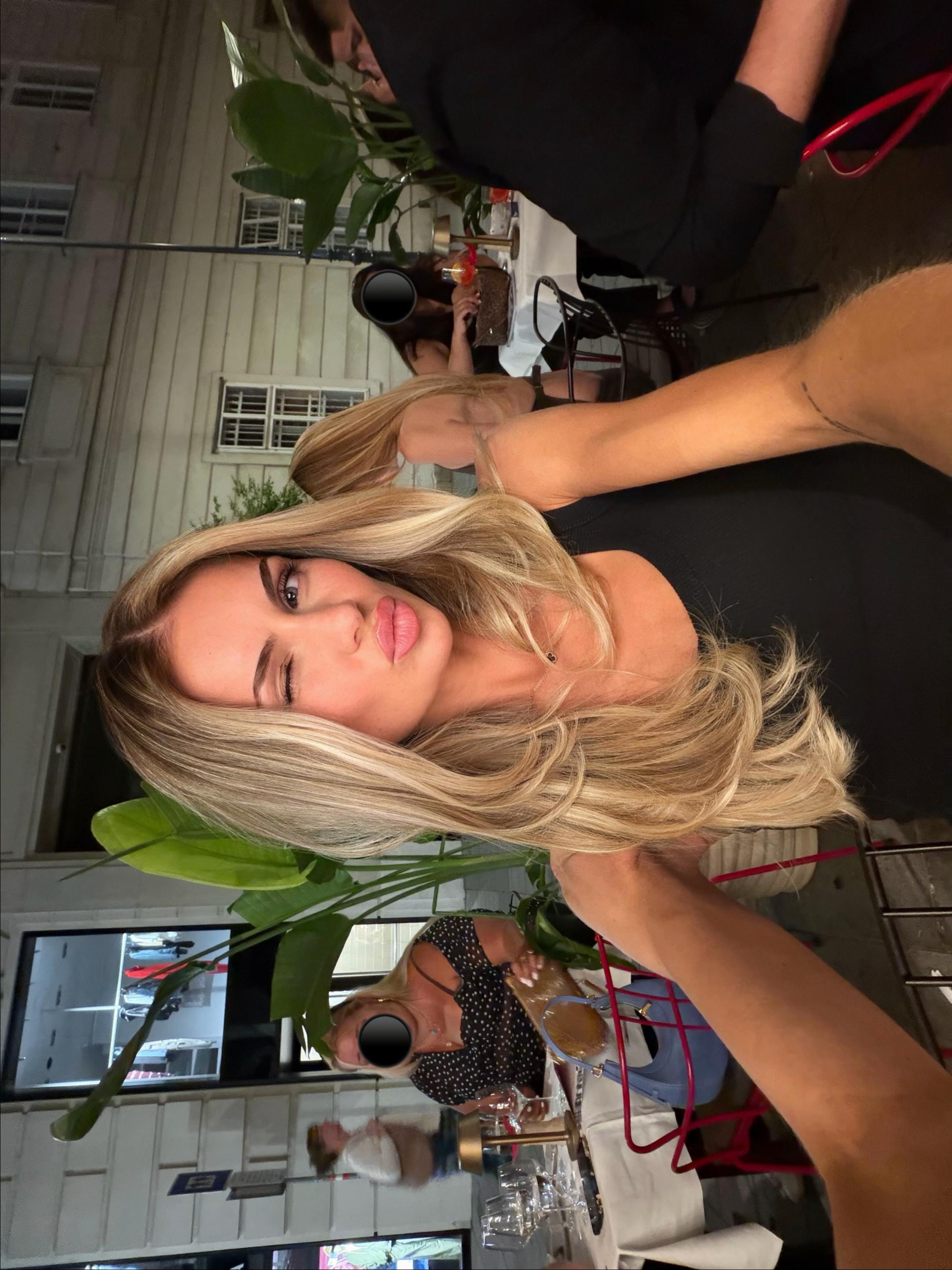 @Larisa Lazar