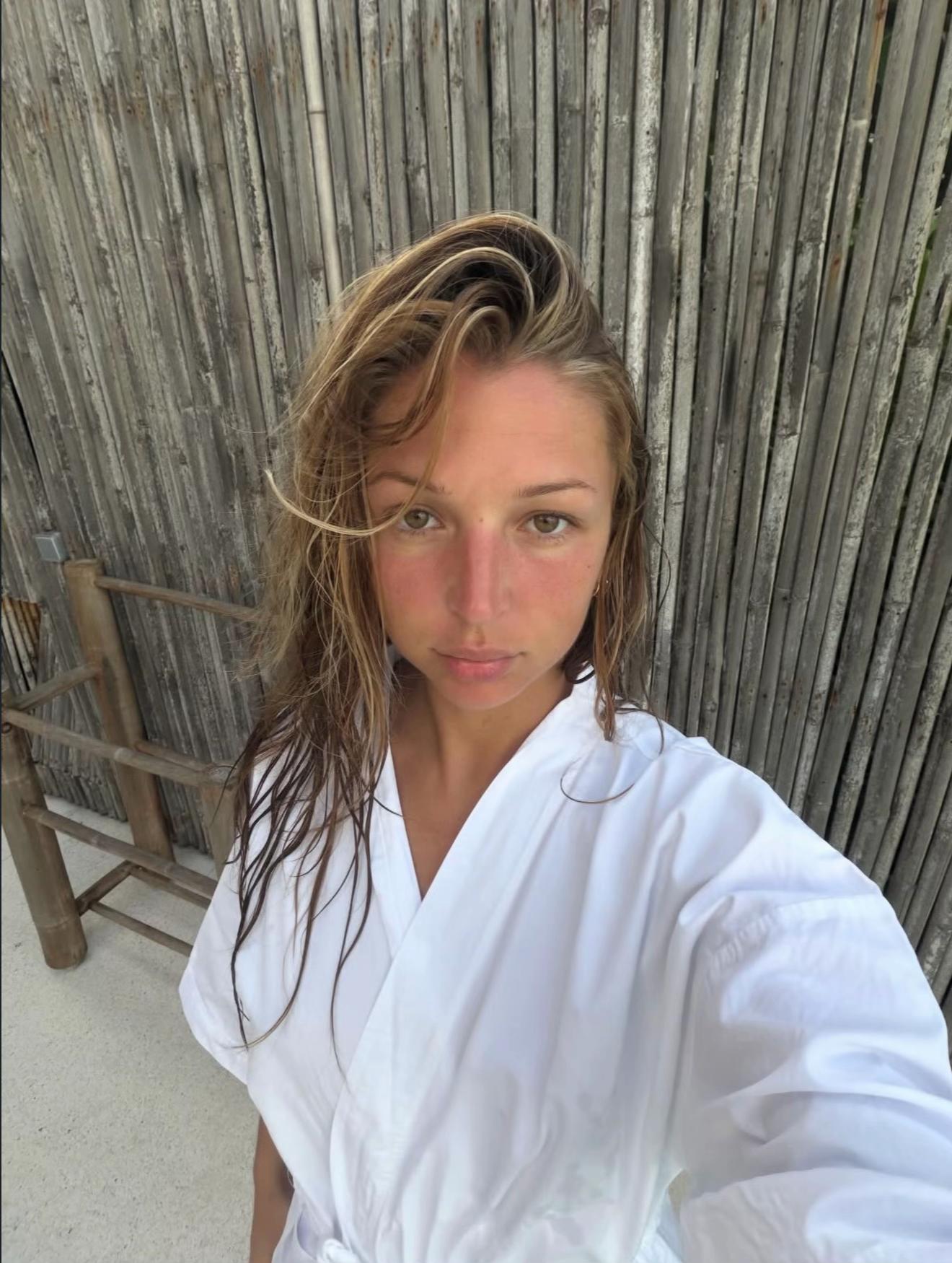 @_eva_queen_fan_1_