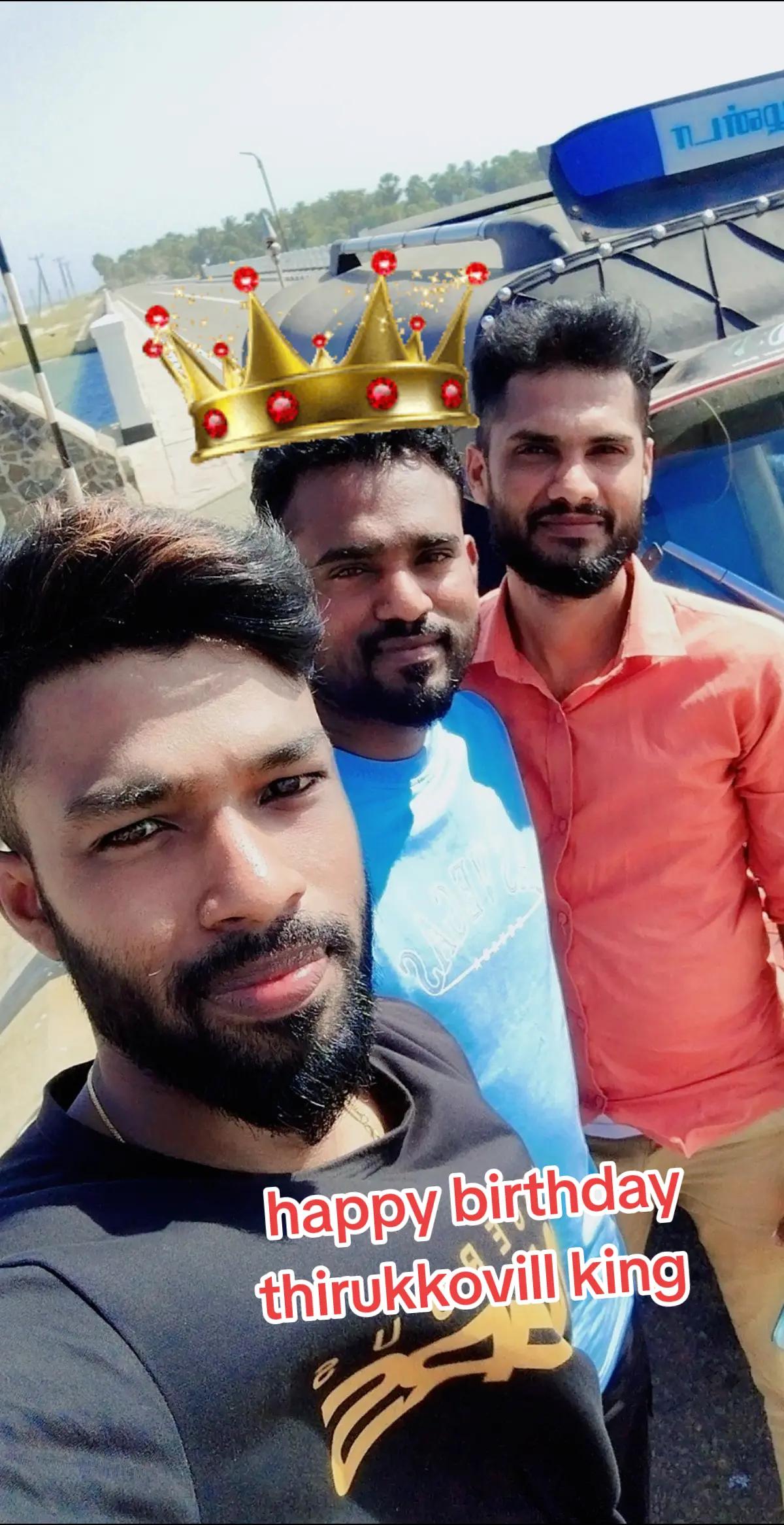 @⛱️🤗smartboy🧑&zwj;🎄🌺⛱️