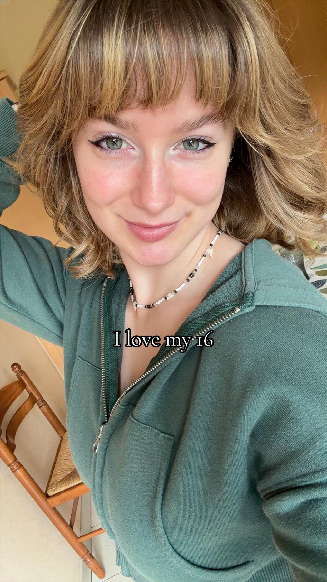 @LIS4 🎀