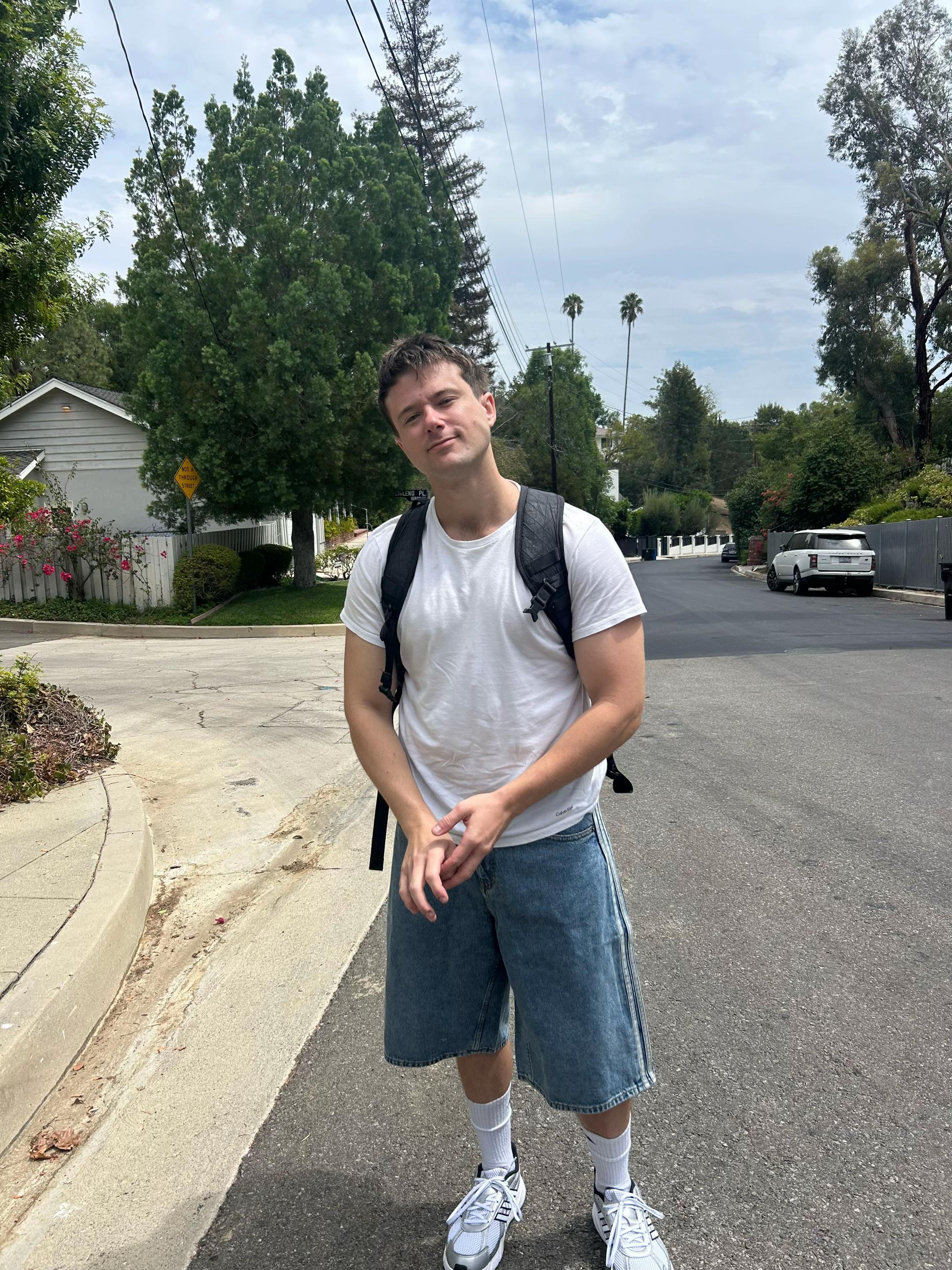 @AlecBenjamin