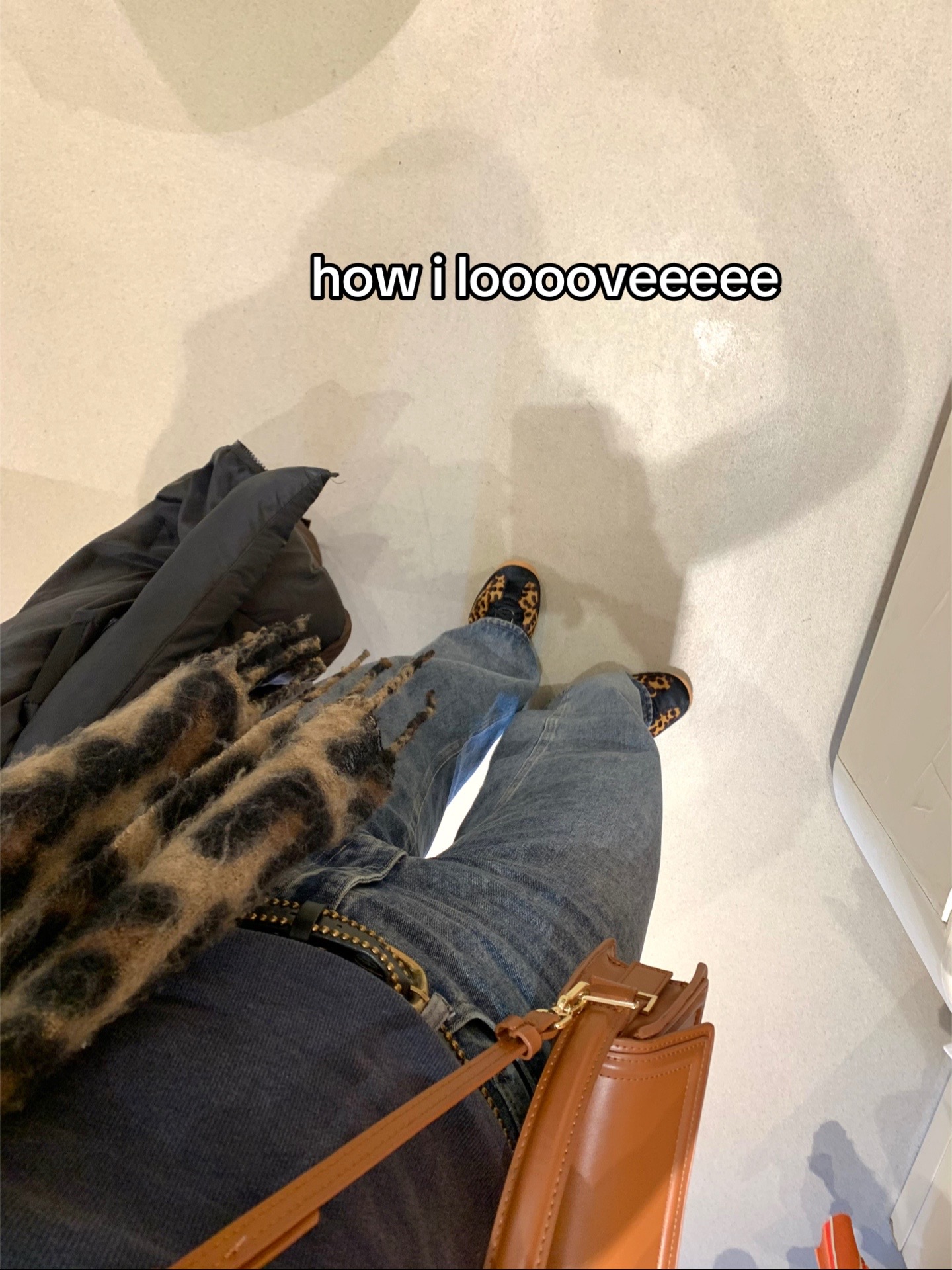 @c.