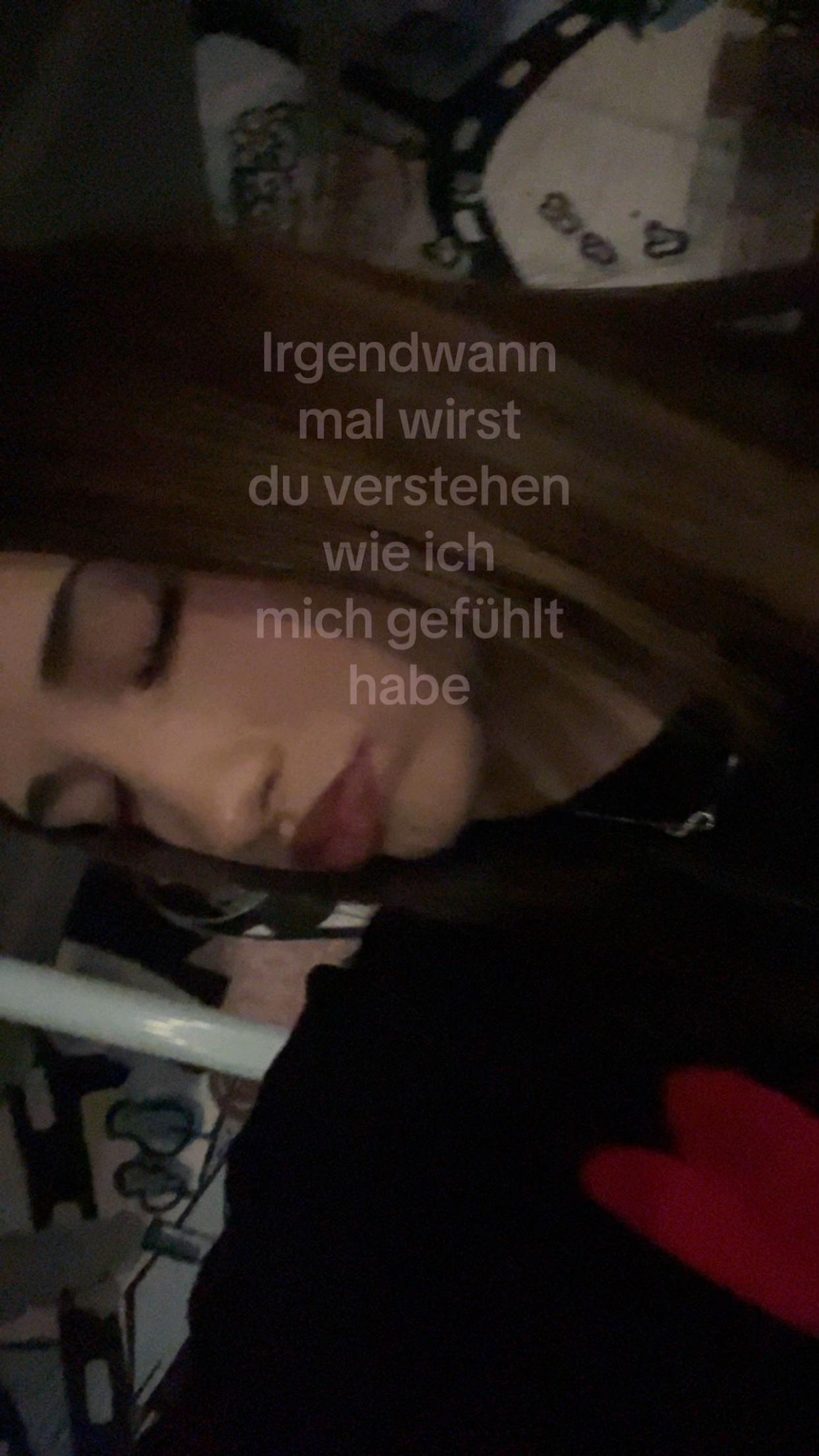 @💲𝐨𝐩𝐡𝐢𝐞