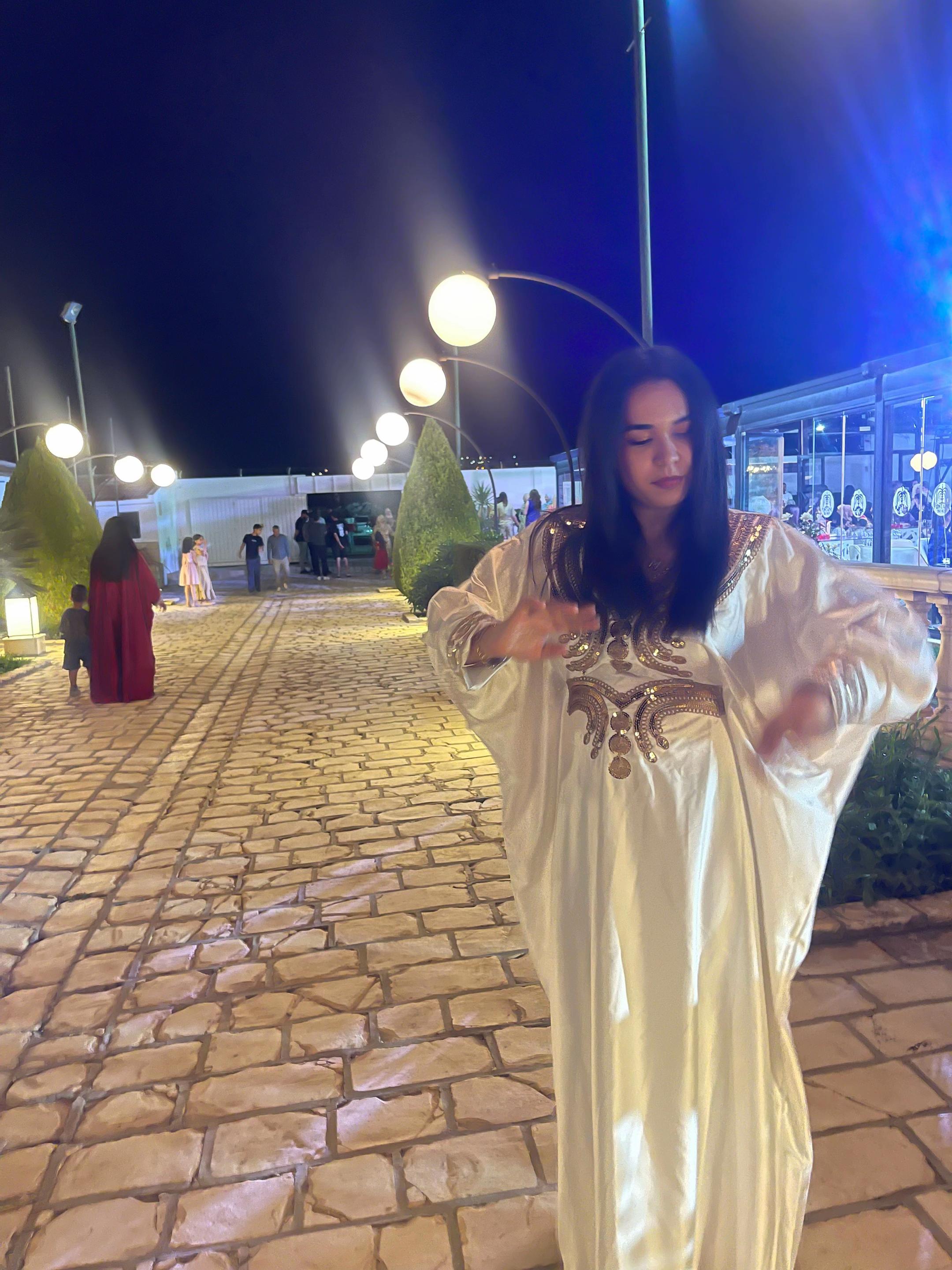 @&bull;ROUMA&bull;