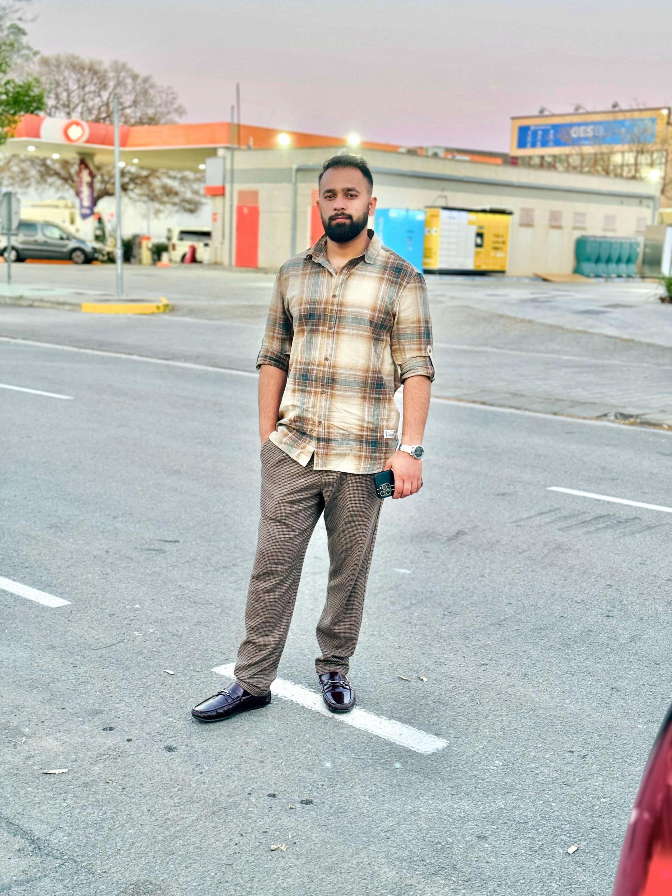 @Mr Numan Sohail🇪🇸🇵🇰