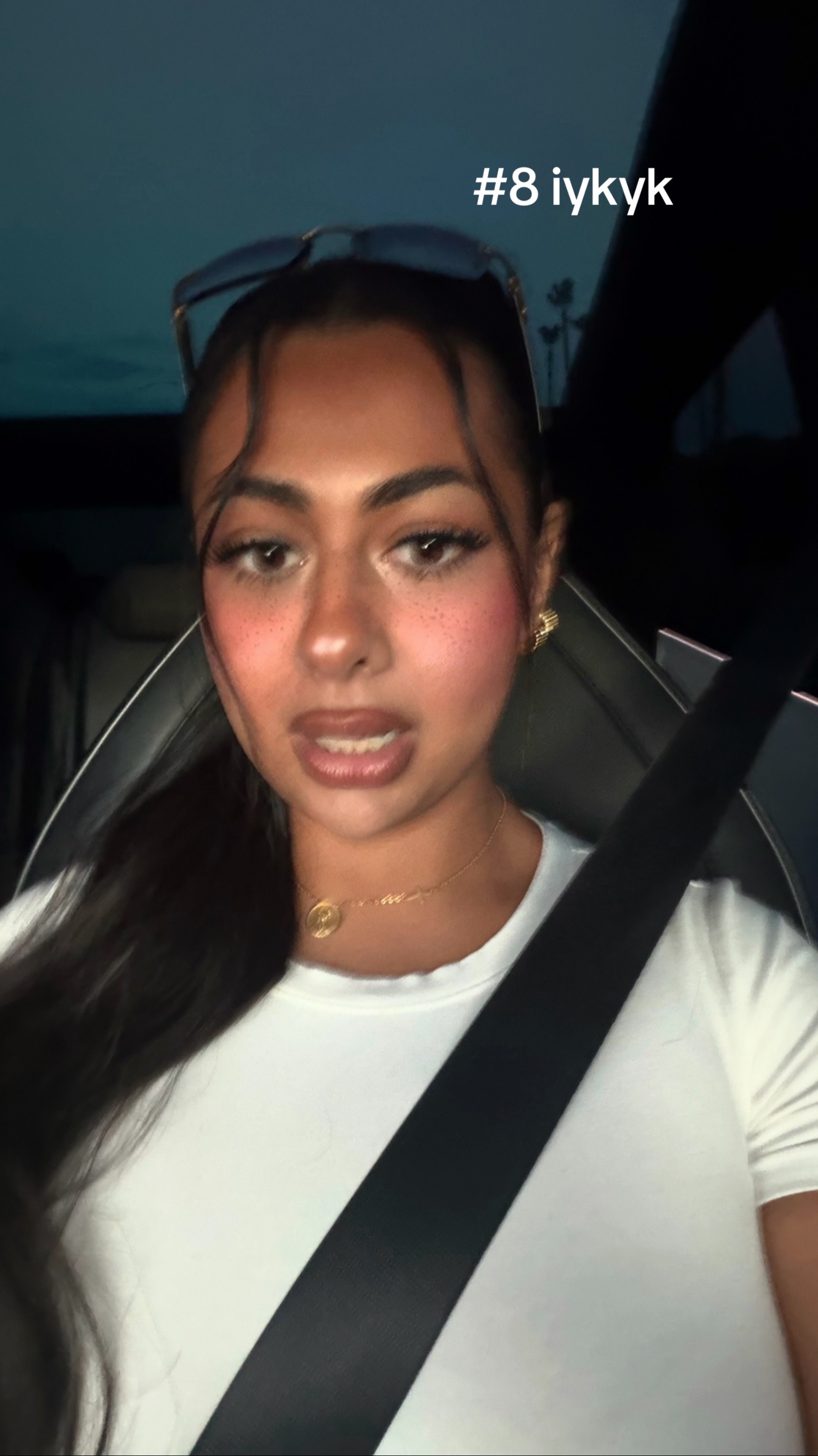 @Sinnnthia