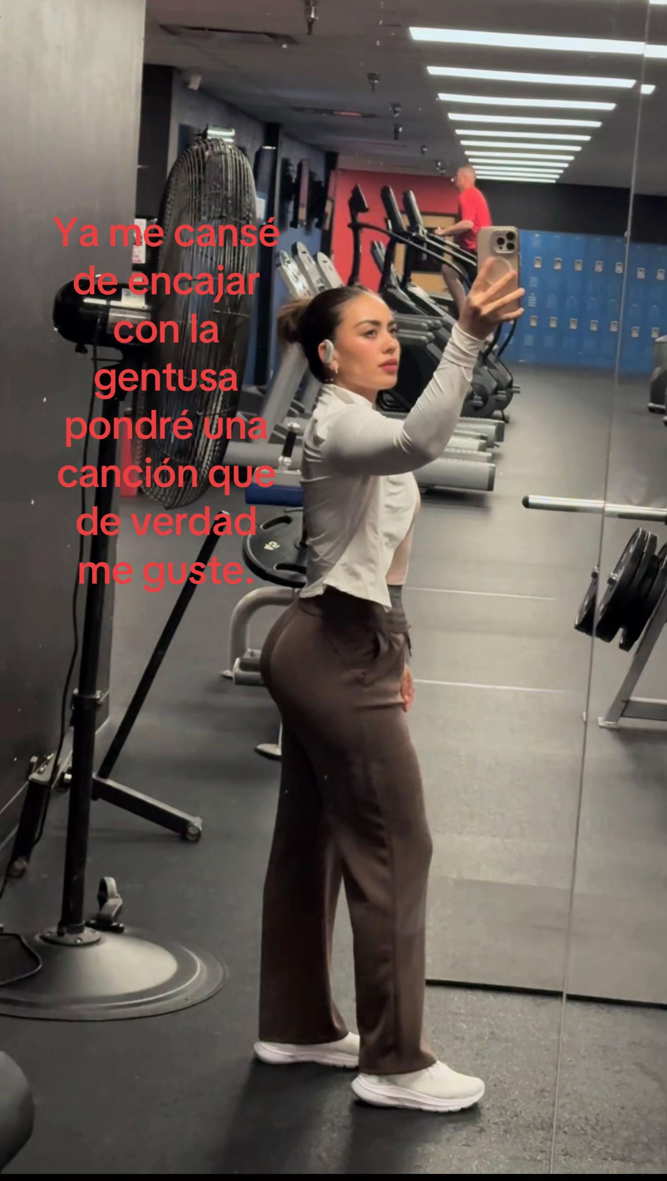 @VIRIDIANA 🖤