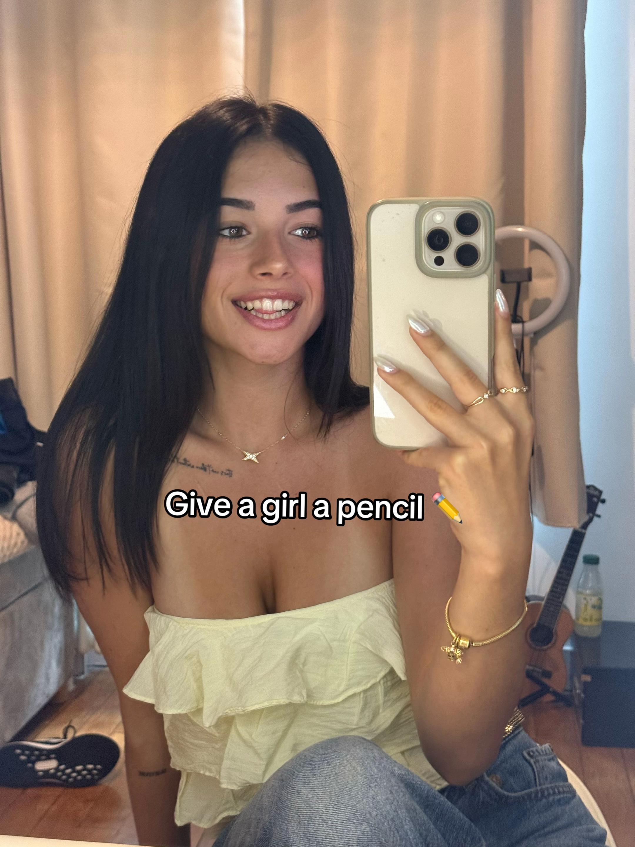 @Miel ✨