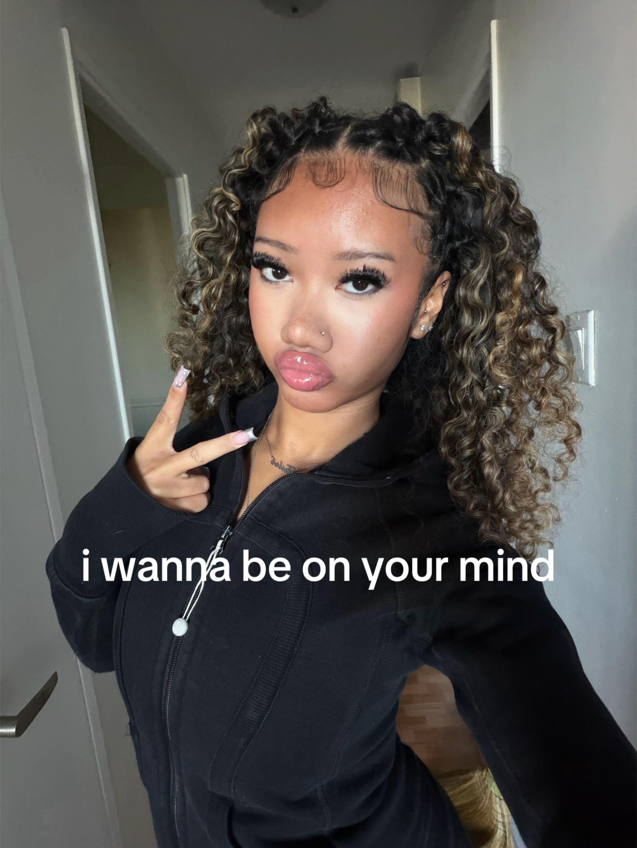 @tailee