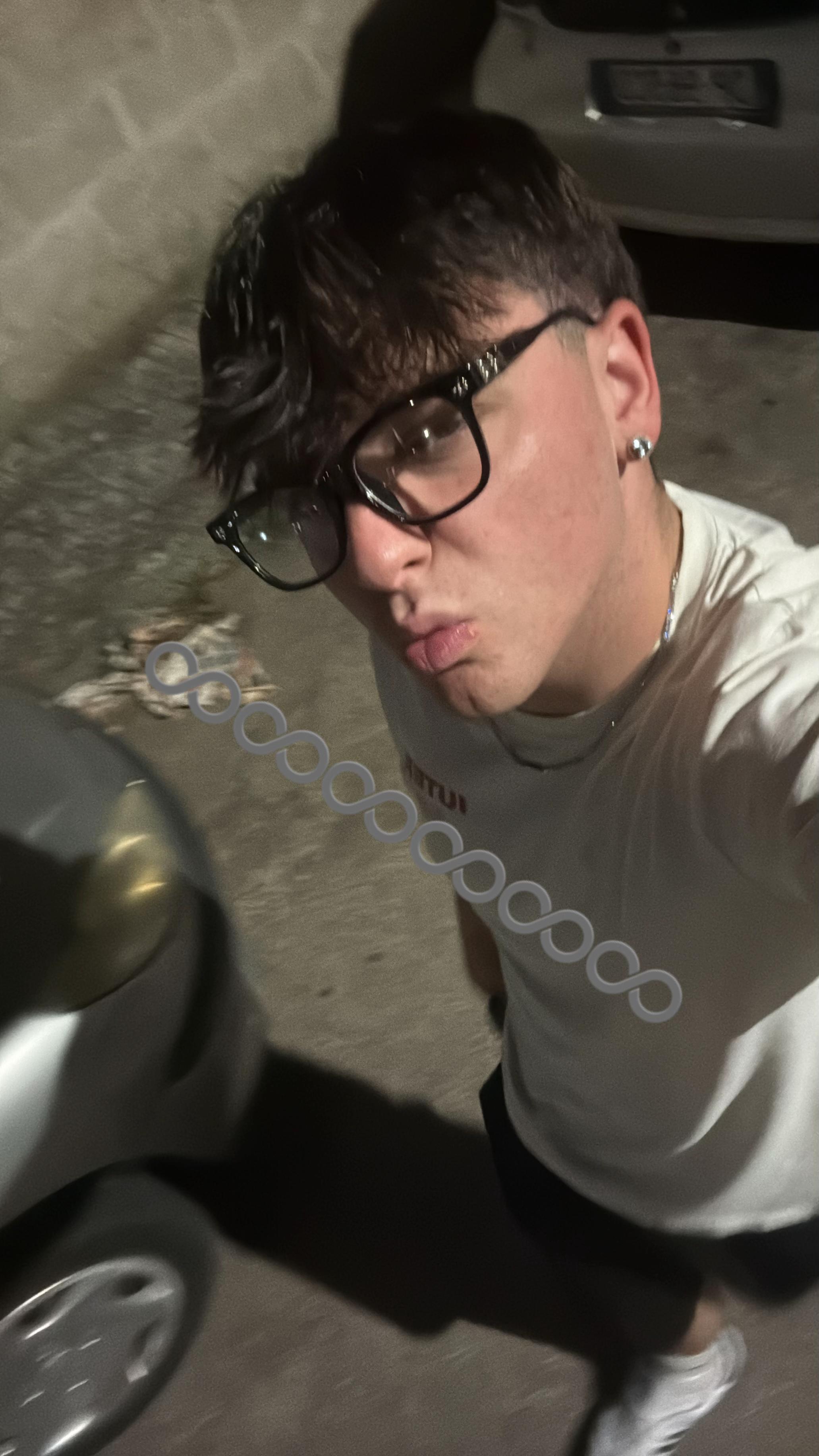 @🕷️