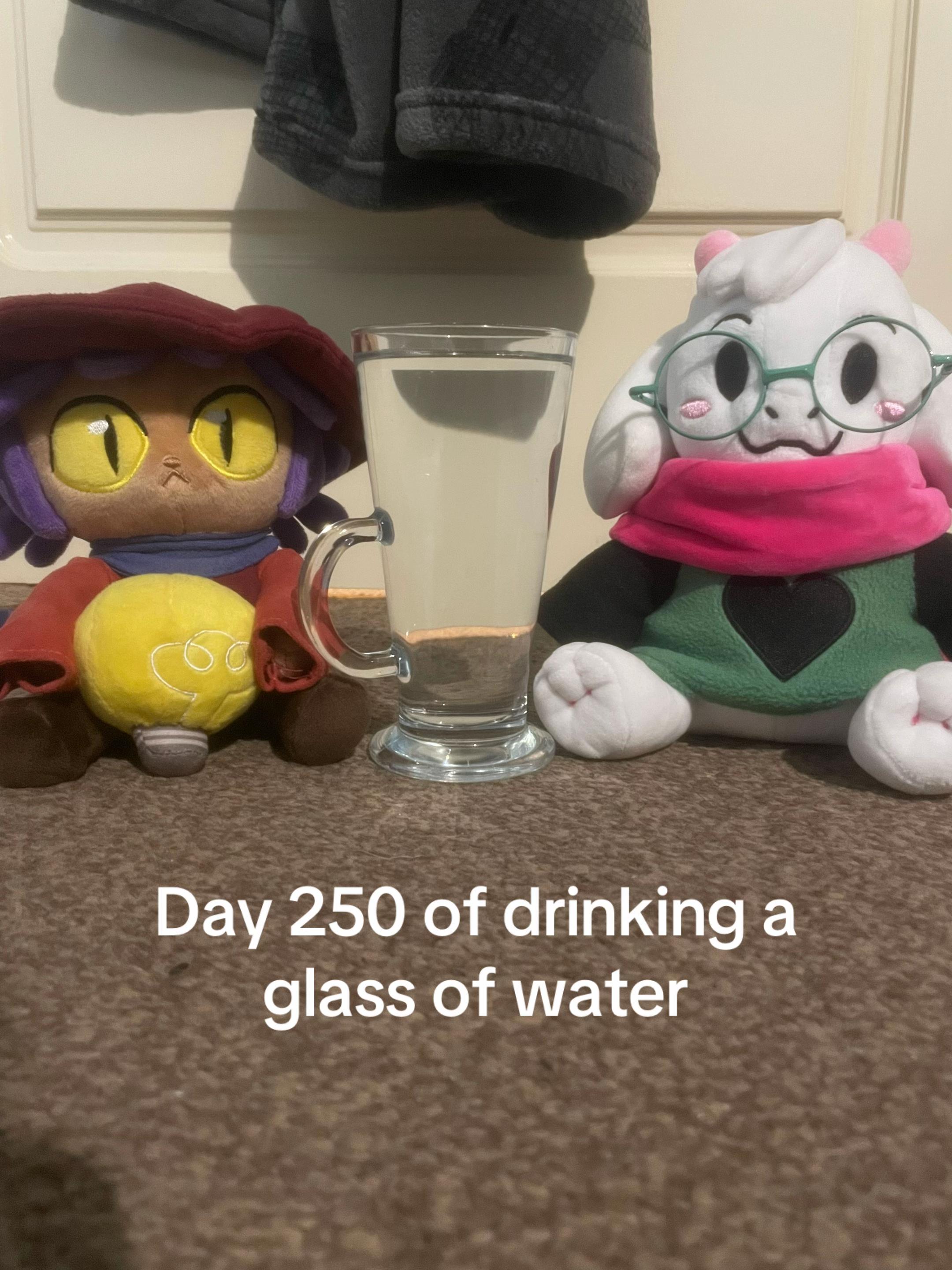 @Emongsnas
