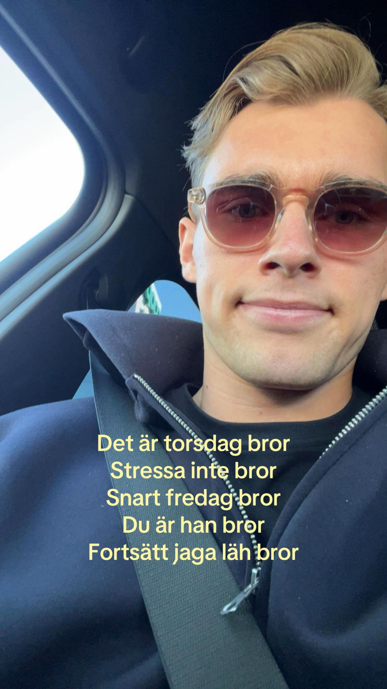 @Aesthetic