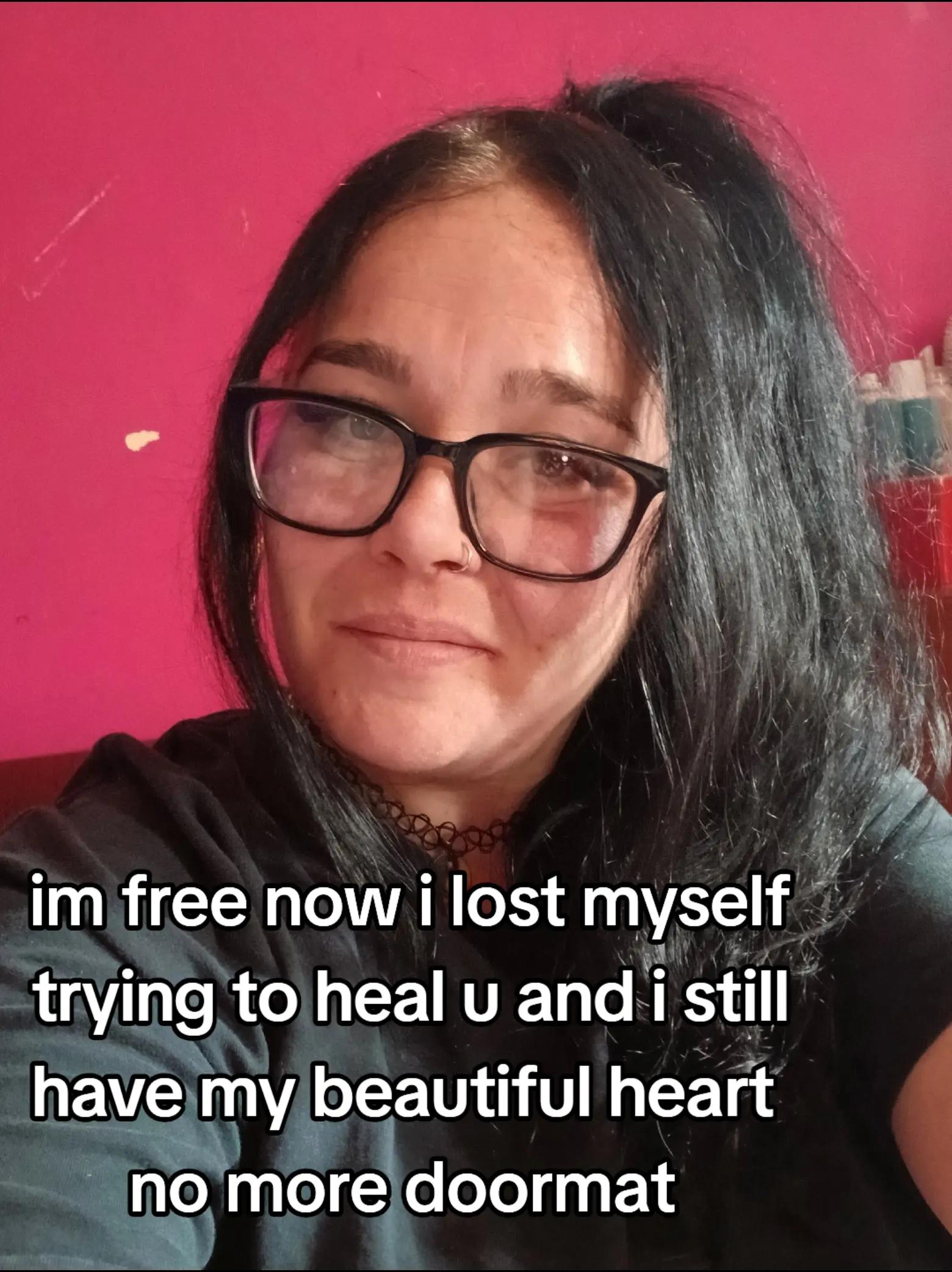 @leelou
