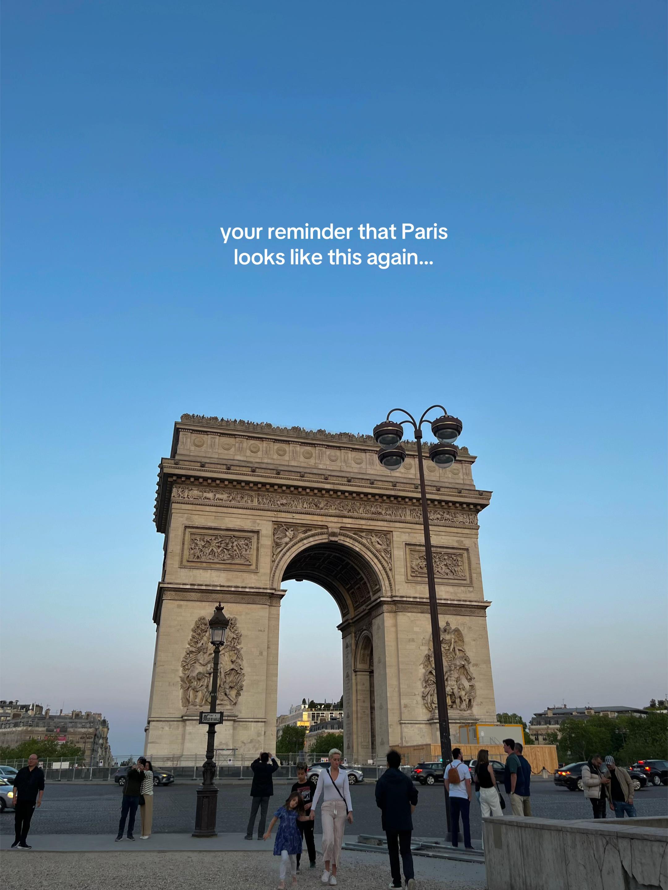 @Mia in France
