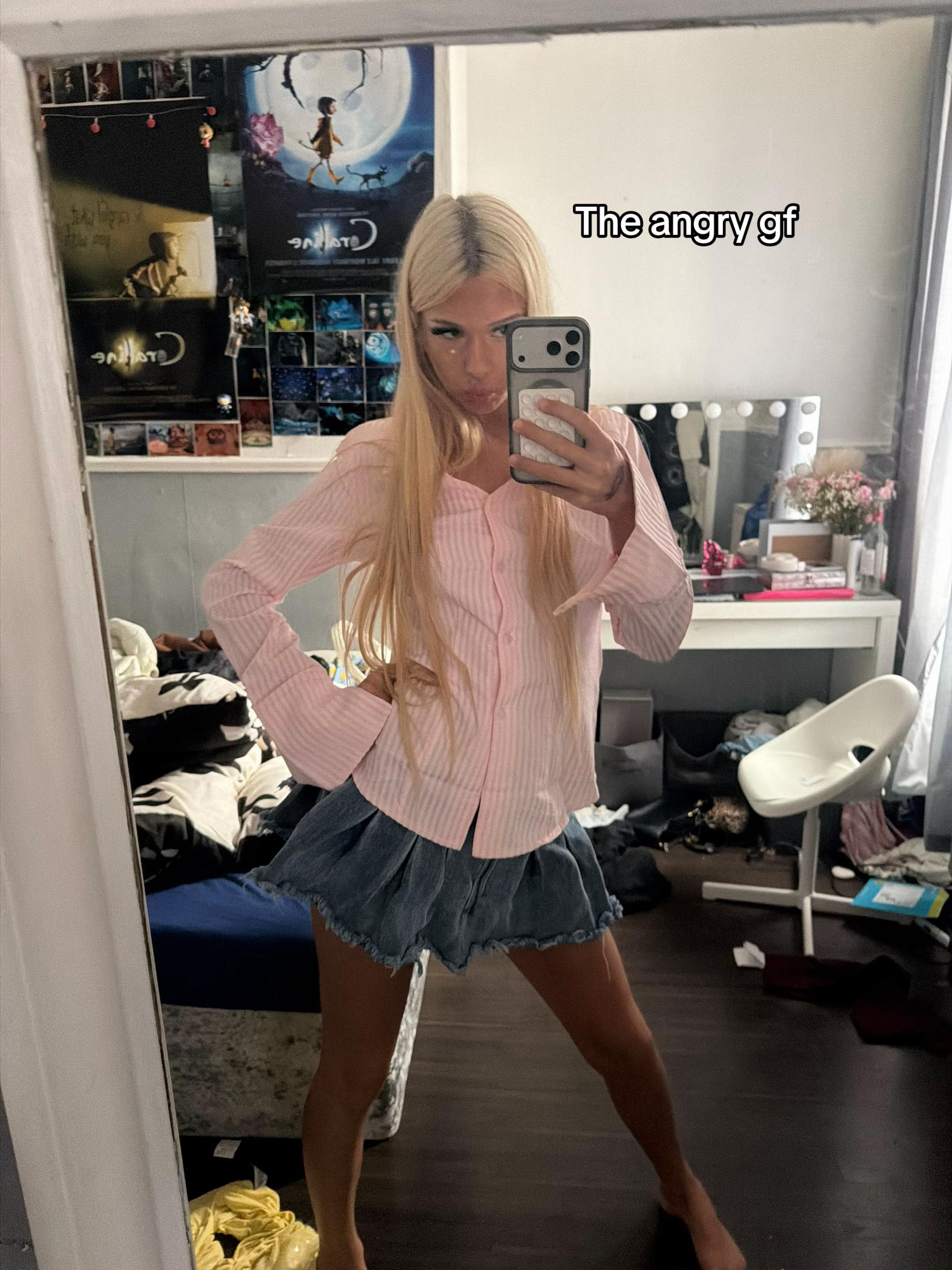 @𝓜 𝓔 𝓖
