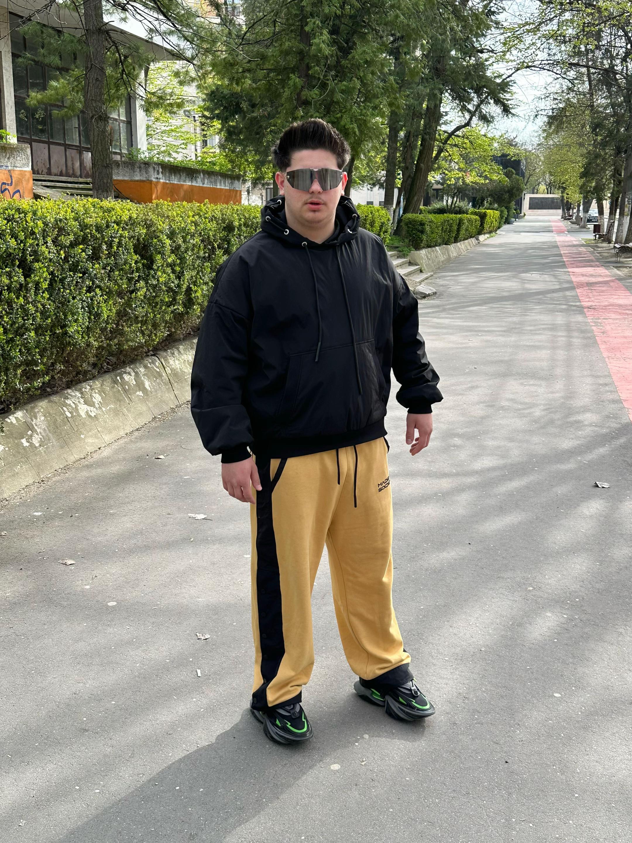 @𝐀𝐍𝐃𝐄𝐑𝐒𝐎𝐍