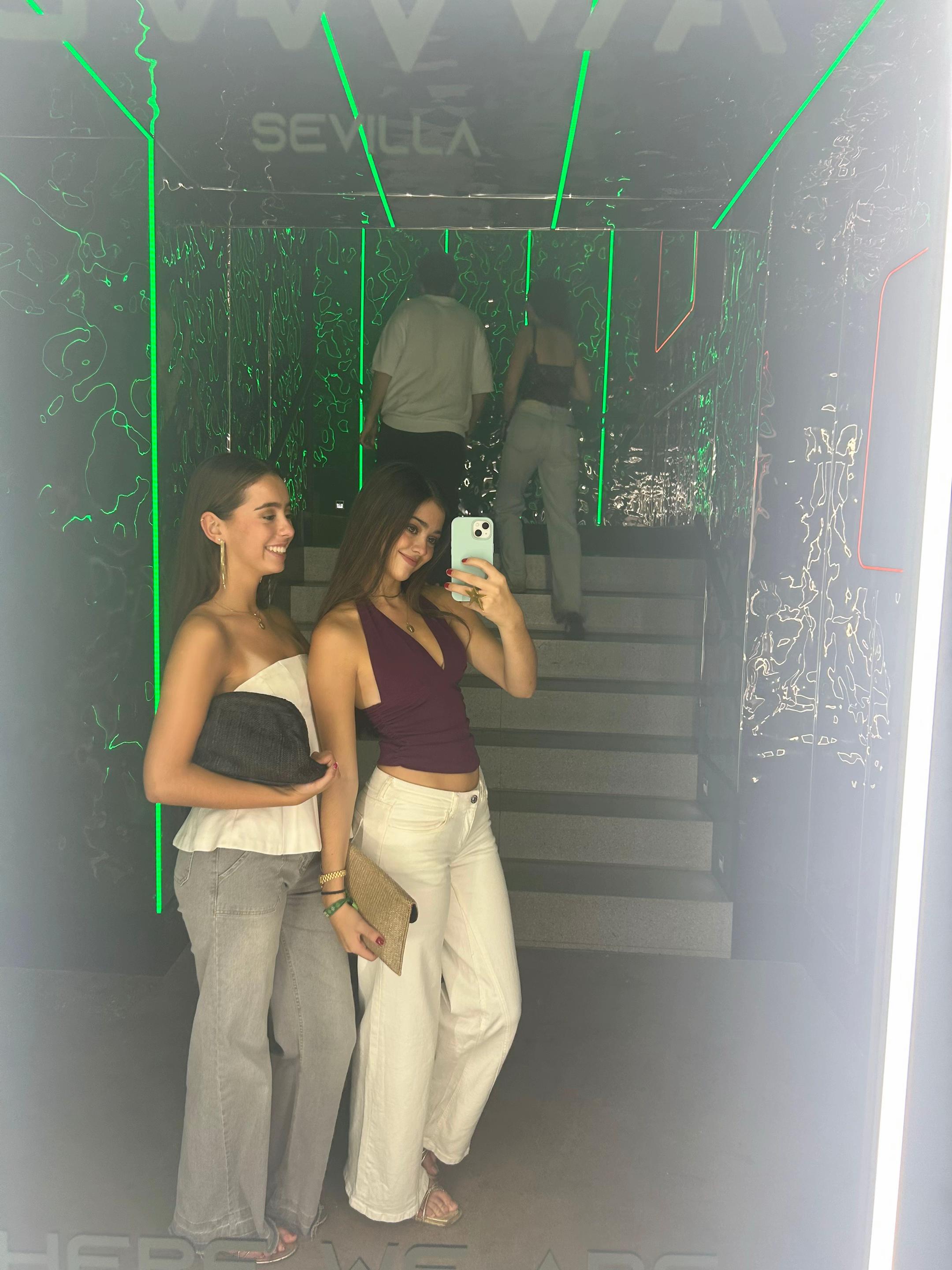 @adrianajimenez