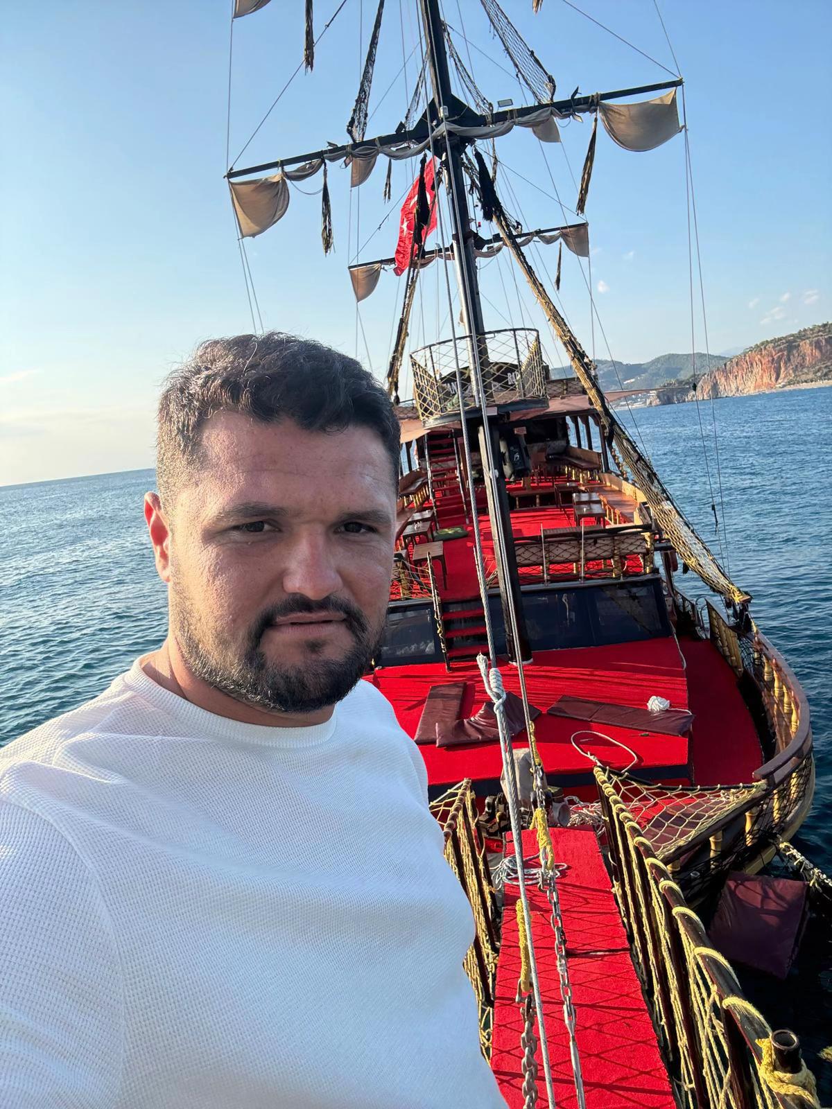 @Adil Açık