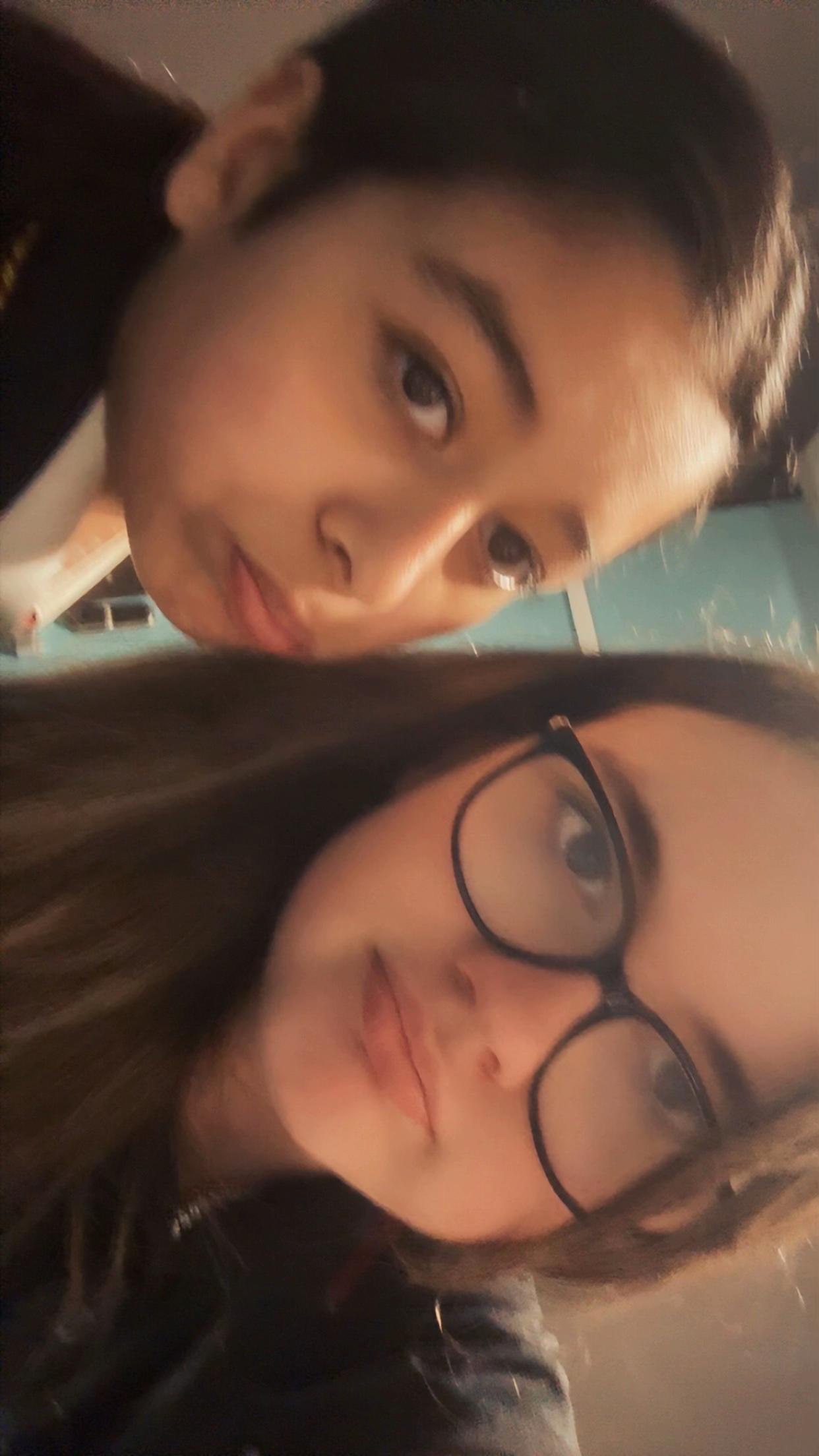 @Holls